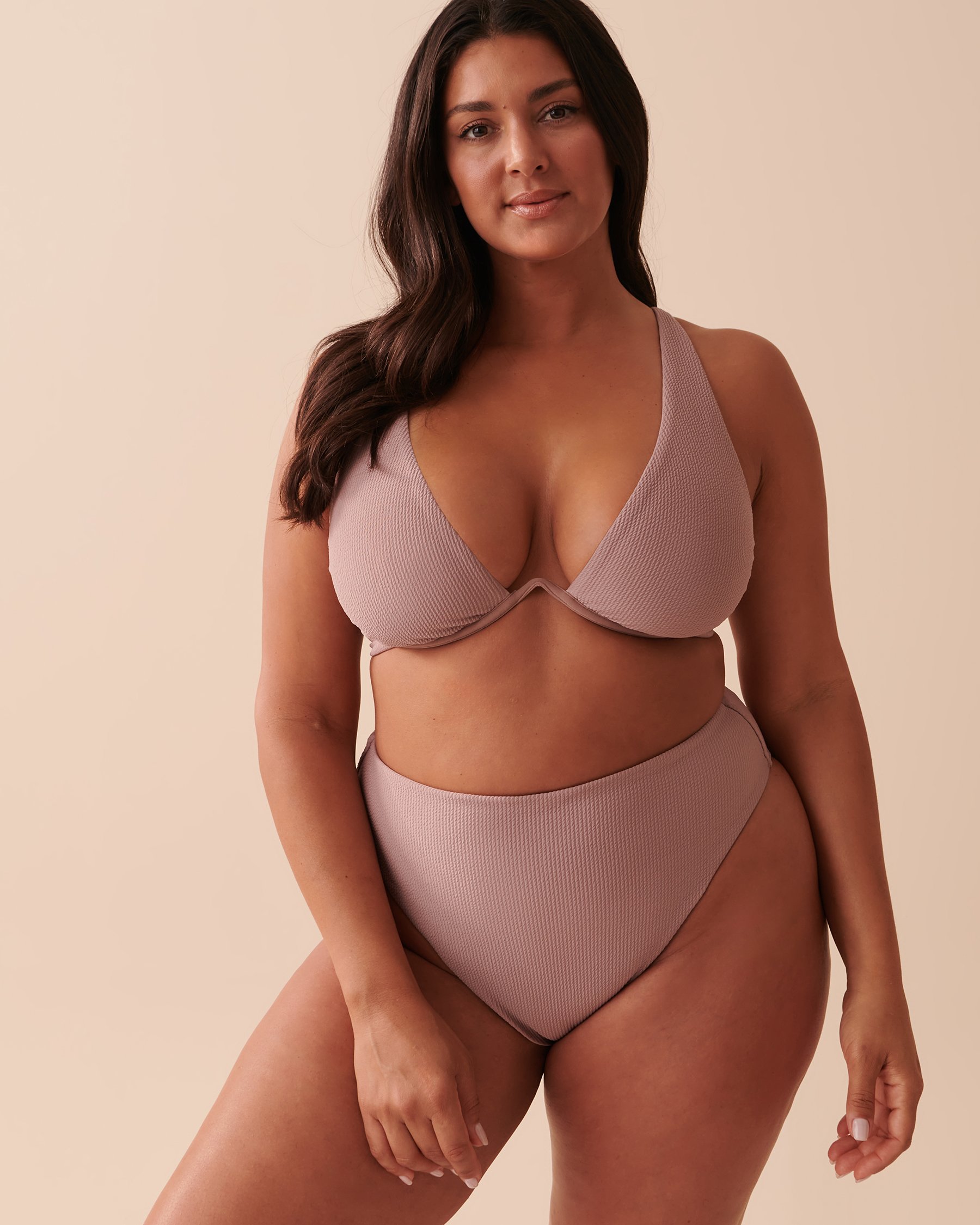 LA VIE EN ROSE AQUA CASABLANCA TEXTURED Plunge Bikini Top Cocoa 70100541 - View4