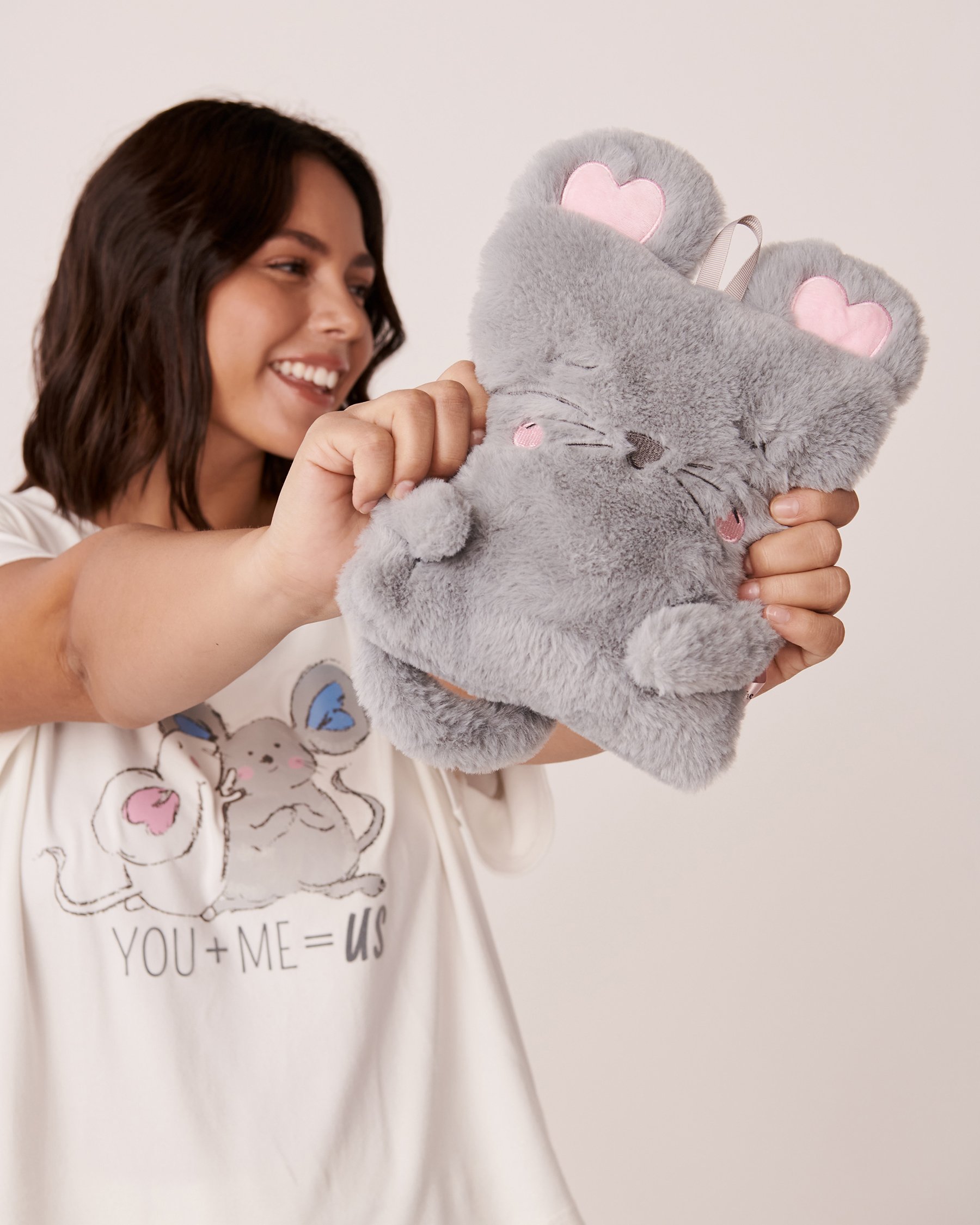 LA VIE EN ROSE Sac chauffant en forme de souris Gris argenté 40700254 - View3