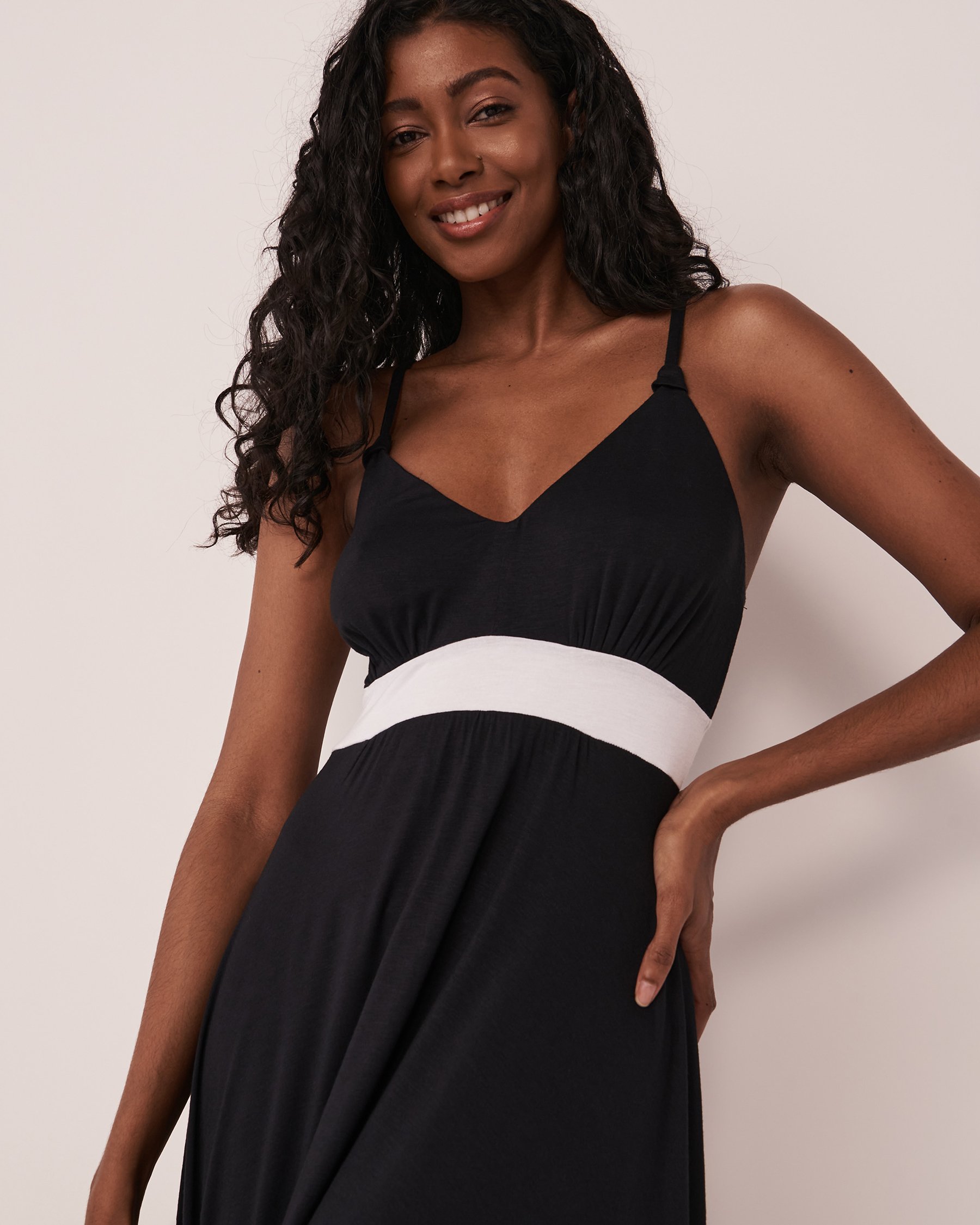 LA VIE EN ROSE AQUA Thin Straps Asymmetric Dress Black 80300059 - View3