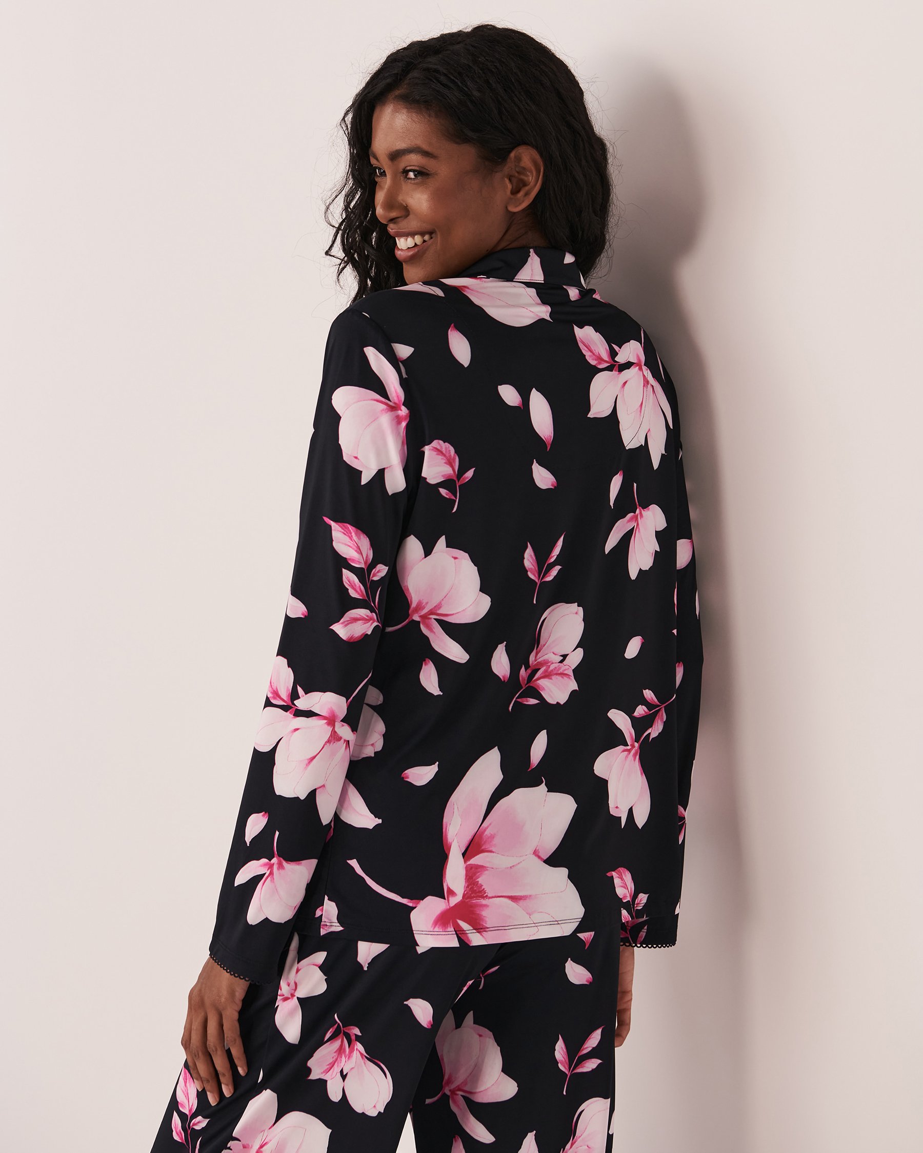 LA VIE EN ROSE Recycled Fibers Floral Button-down Shirt Romantic magnolias 60100049 - View2