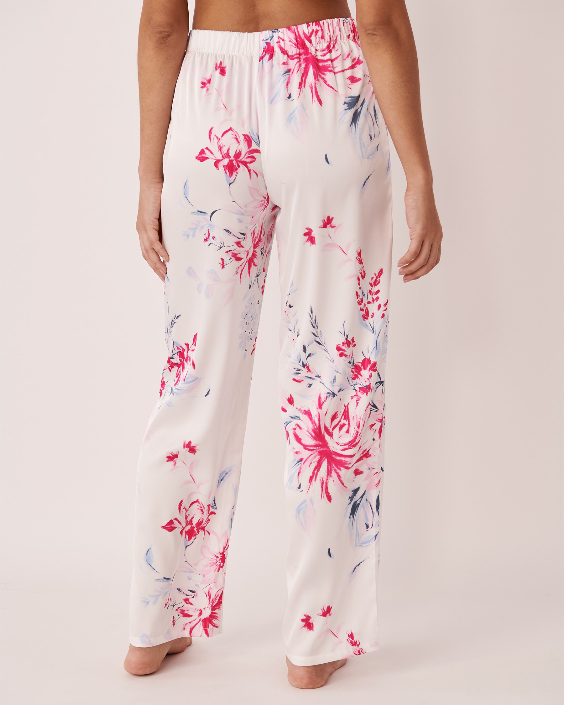 LA VIE EN ROSE Pantalon en satin Jardin blanc 60200045 - Voir2