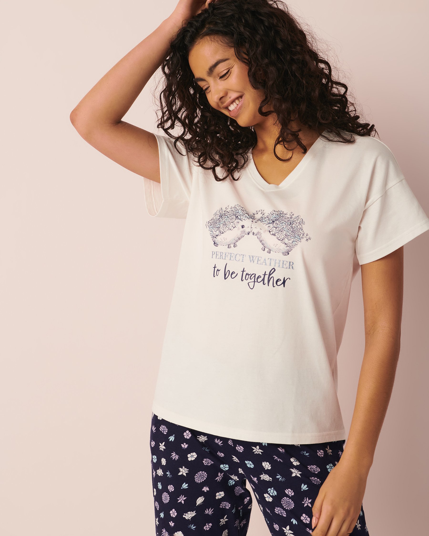 LA VIE EN ROSE T-shirt col en V en coton Blanc neige 40100400 - Voir1