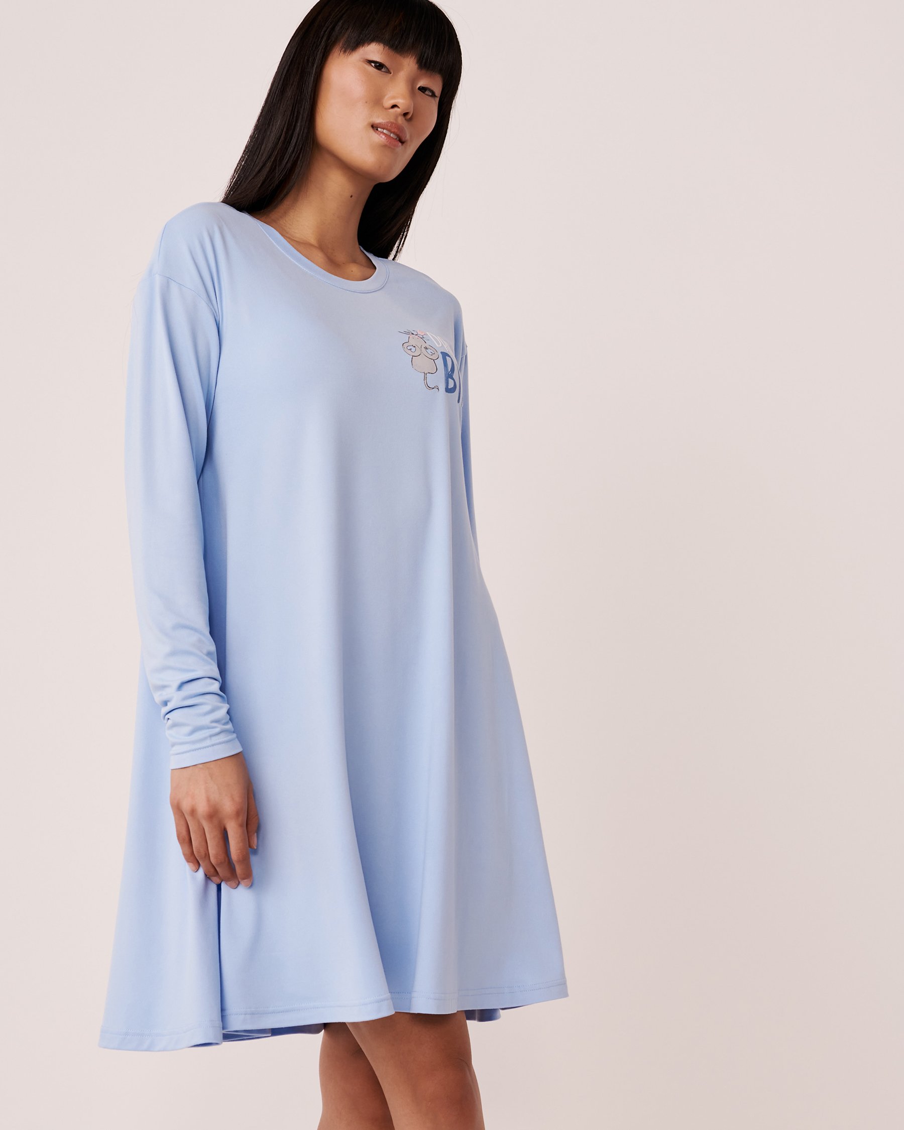 LA VIE EN ROSE Chemise de nuit ultra douce à manches longues Bleu profond 40500239 - Voir1