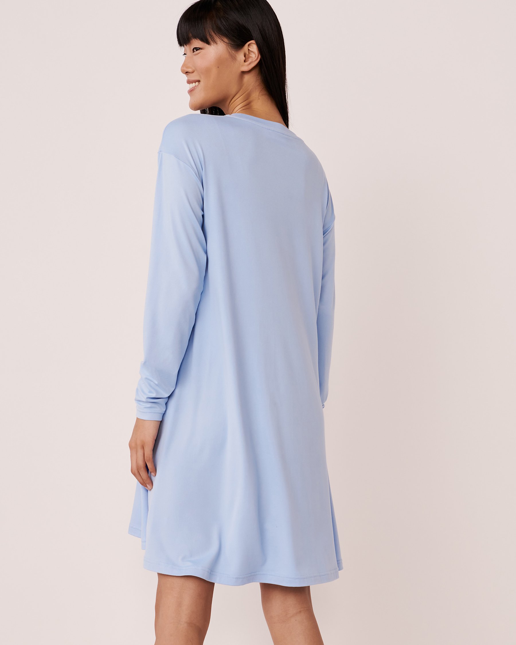 LA VIE EN ROSE Chemise de nuit ultra douce à manches longues Bleu profond 40500239 - Voir3