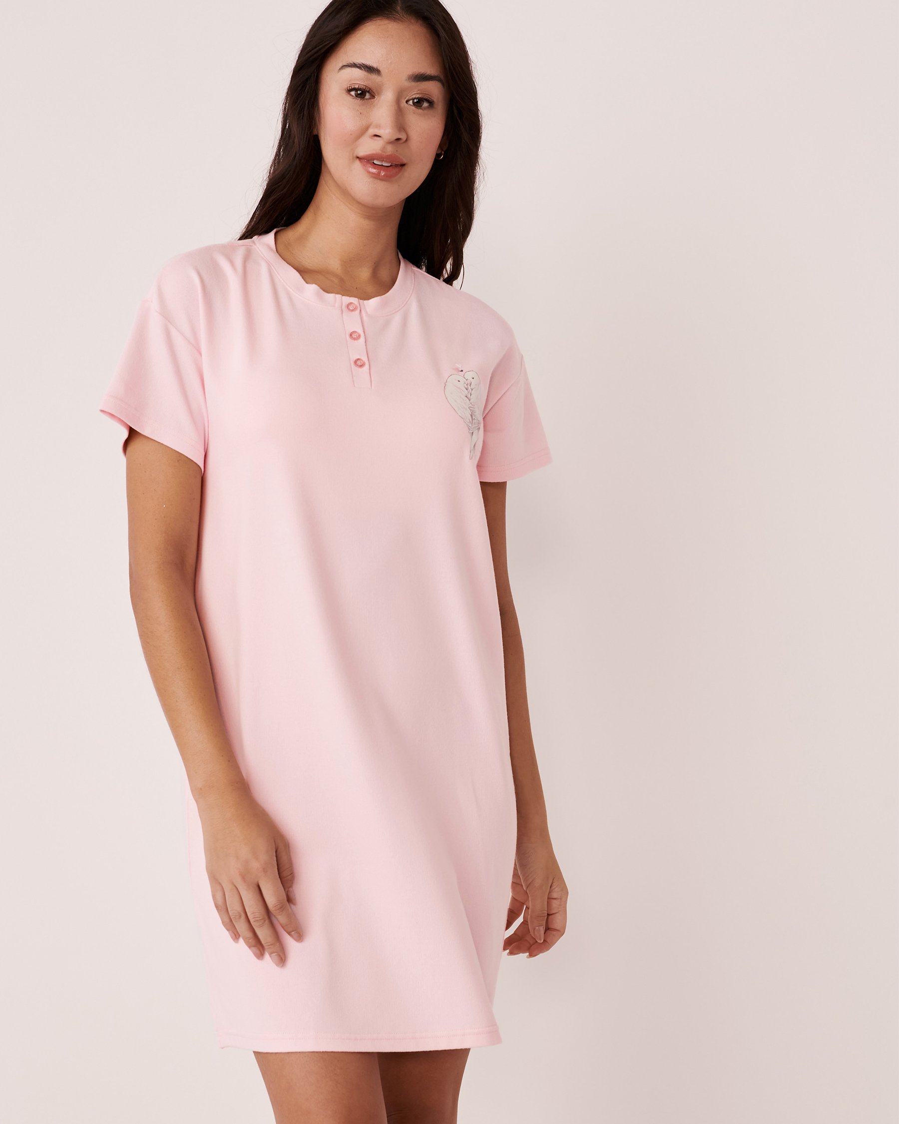 LA VIE EN ROSE Chemise de nuit manches courtes en fibres recyclées Rose ballerine 40500241 - Voir1