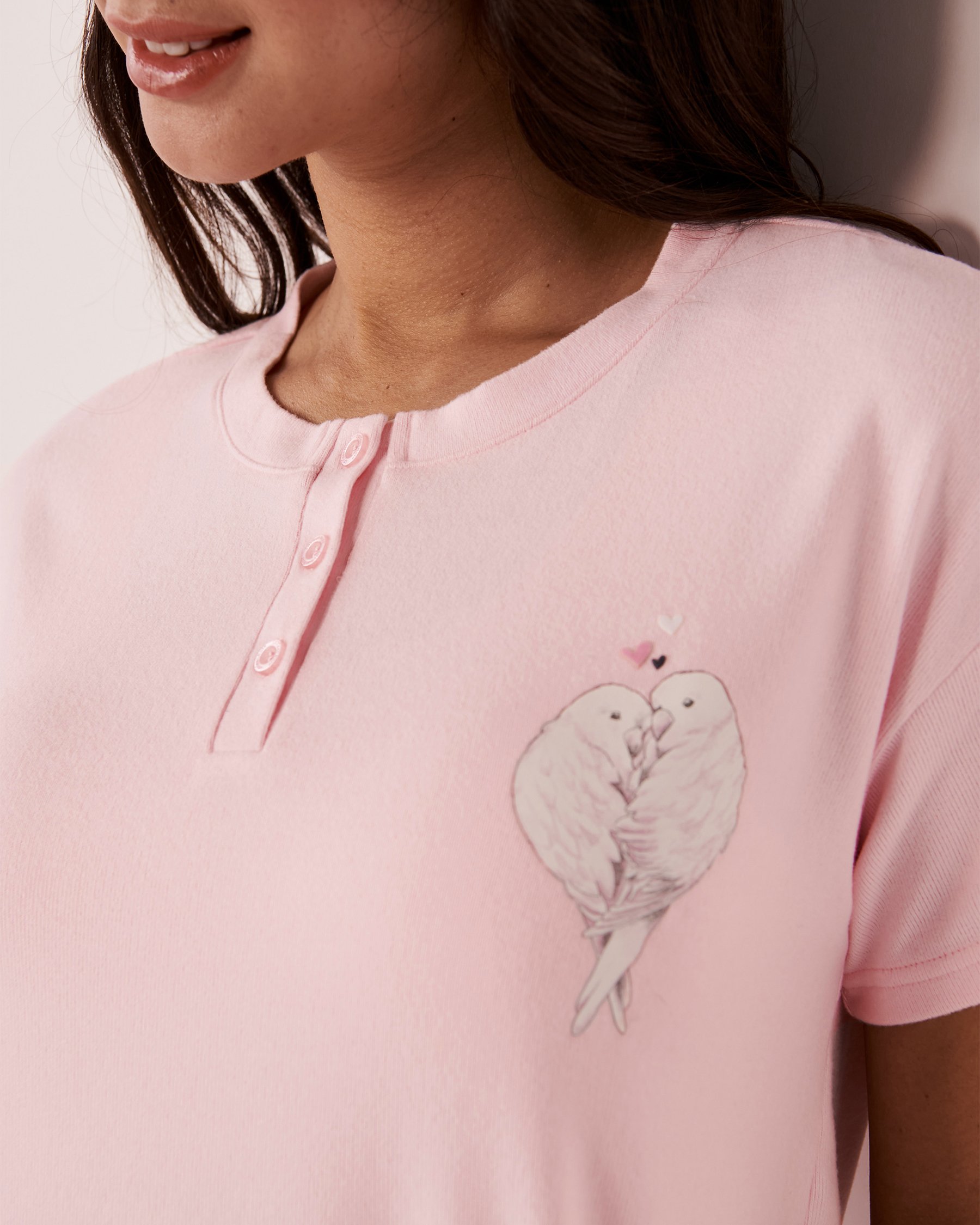 LA VIE EN ROSE Chemise de nuit manches courtes en fibres recyclées Rose ballerine 40500241 - Voir2