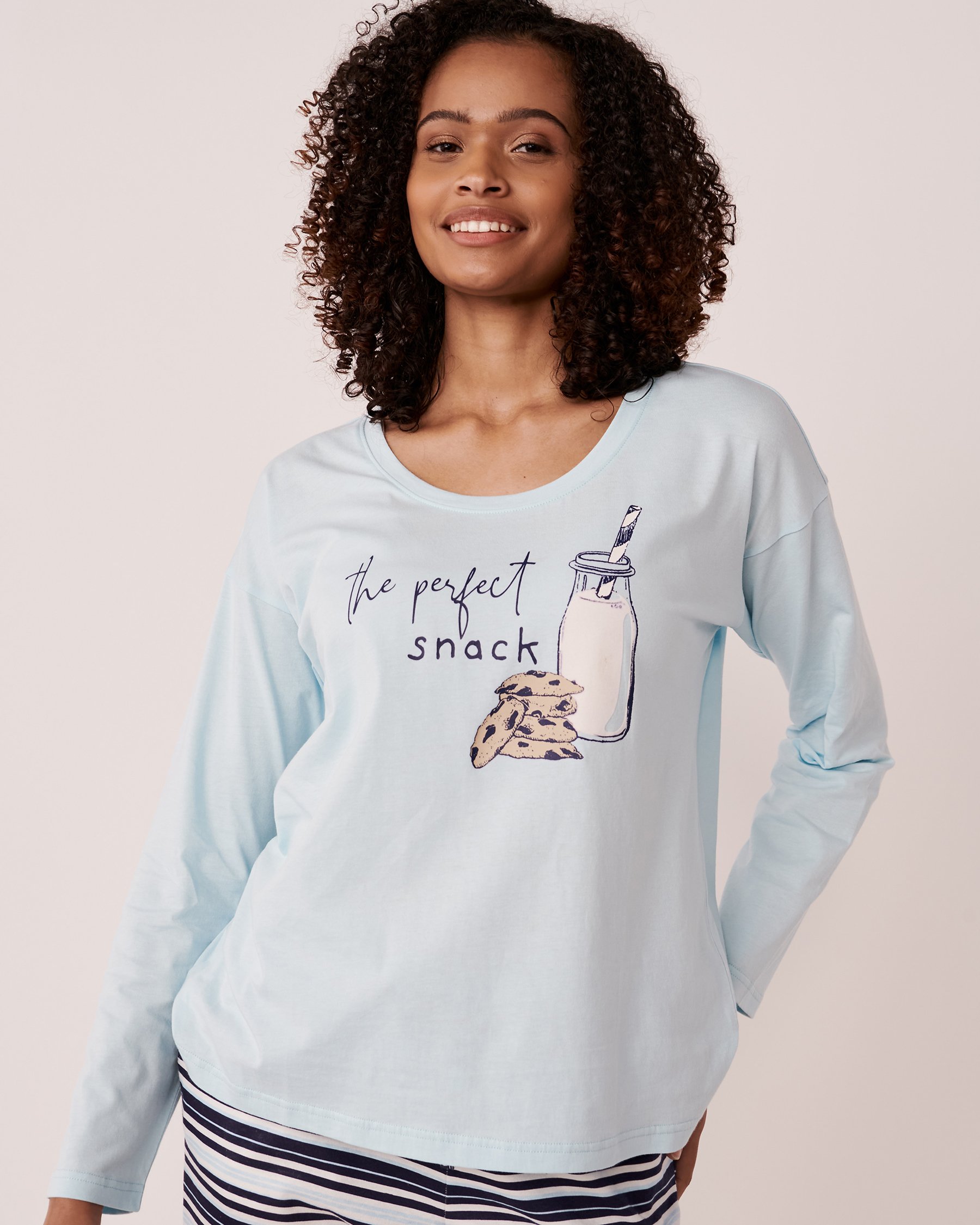 LA VIE EN ROSE Cotton Long Sleeve Shirt Light blue 40100398 - View1