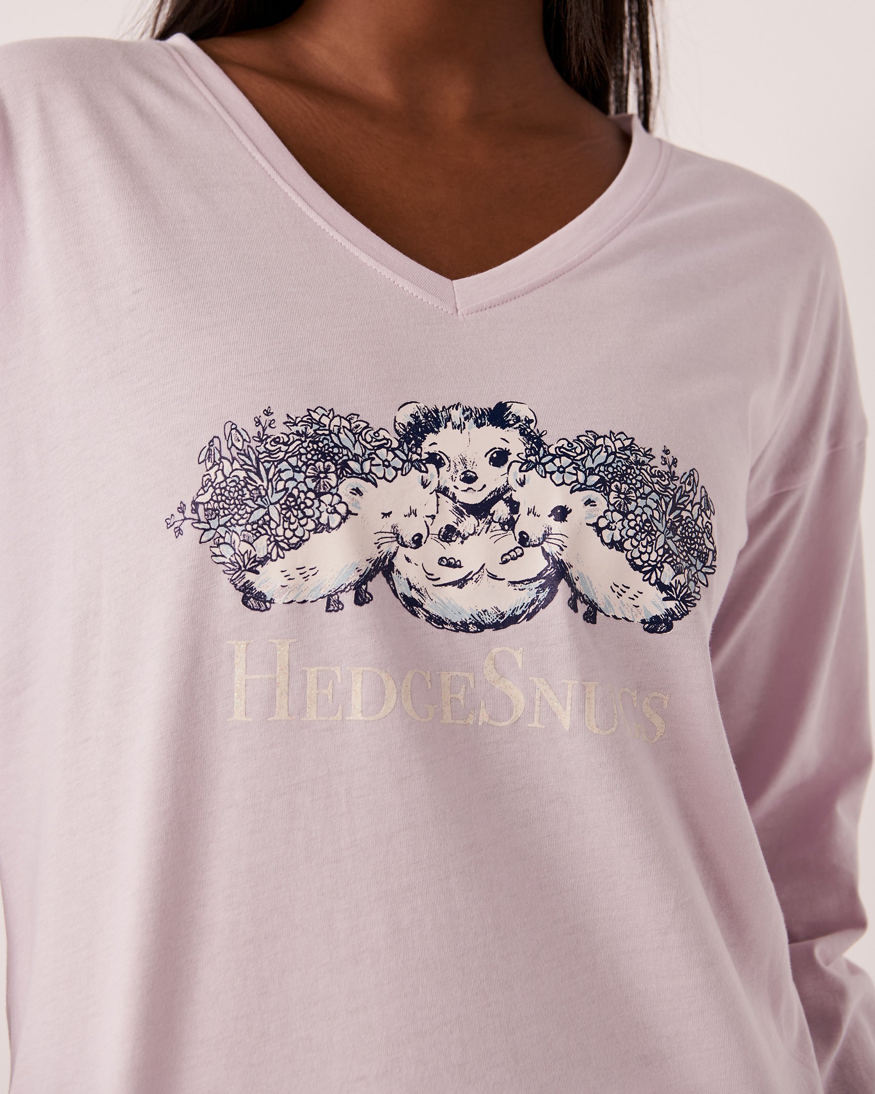 LA VIE EN ROSE Cotton V-neck Long Sleeve Shirt Lilac 40100401 - View2