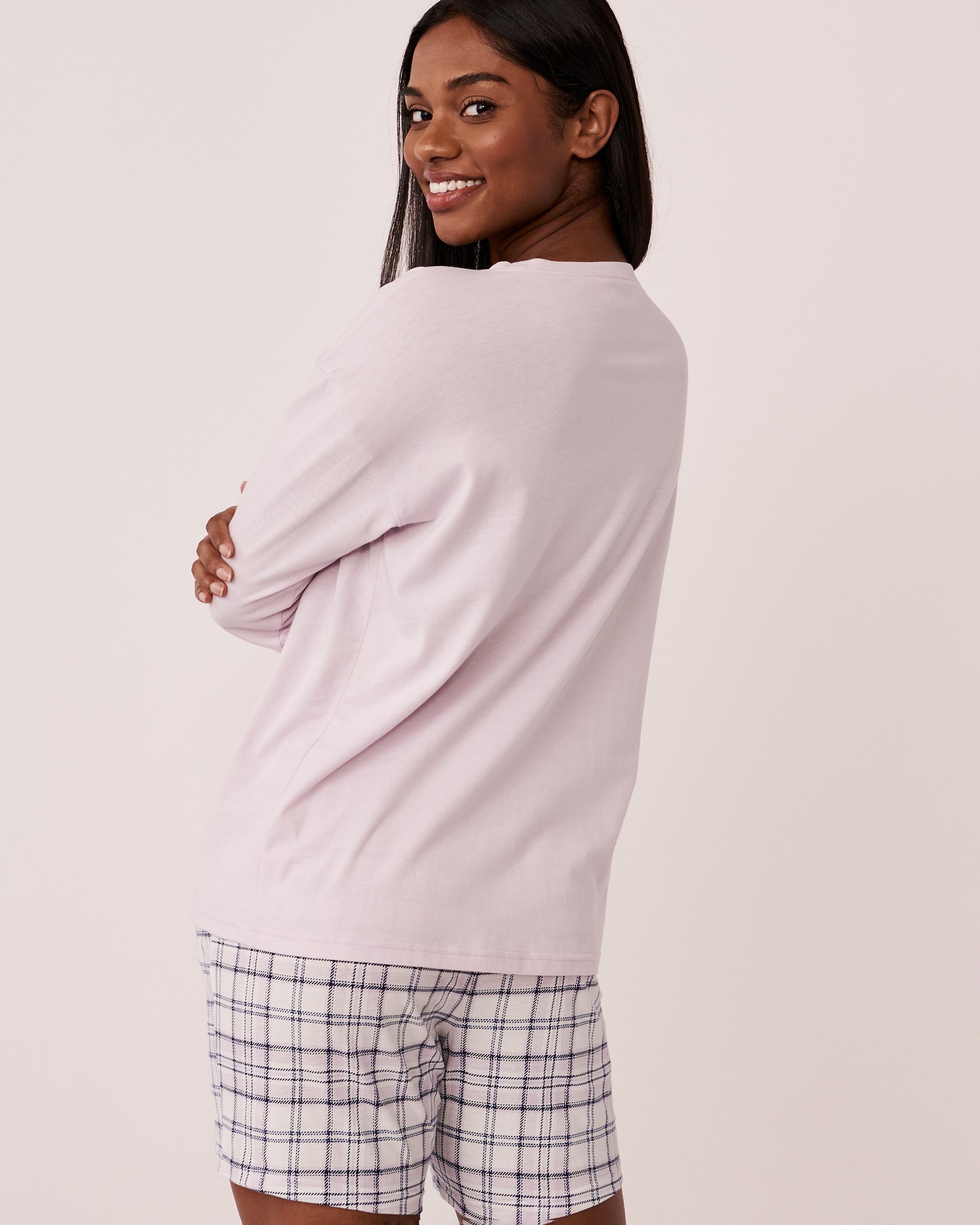 LA VIE EN ROSE Cotton V-neck Long Sleeve Shirt Lilac 40100401 - View3