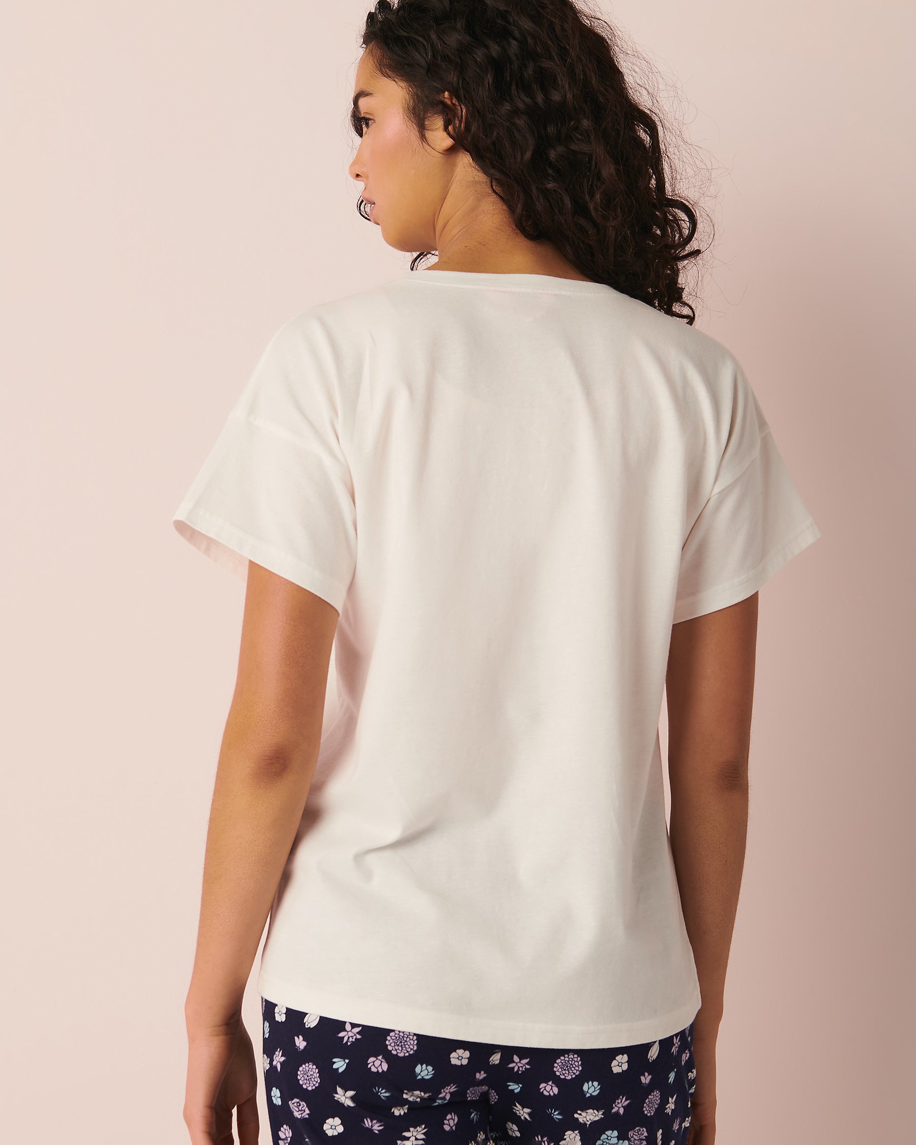 LA VIE EN ROSE T-shirt col en V en coton Blanc neige 40100400 - View3
