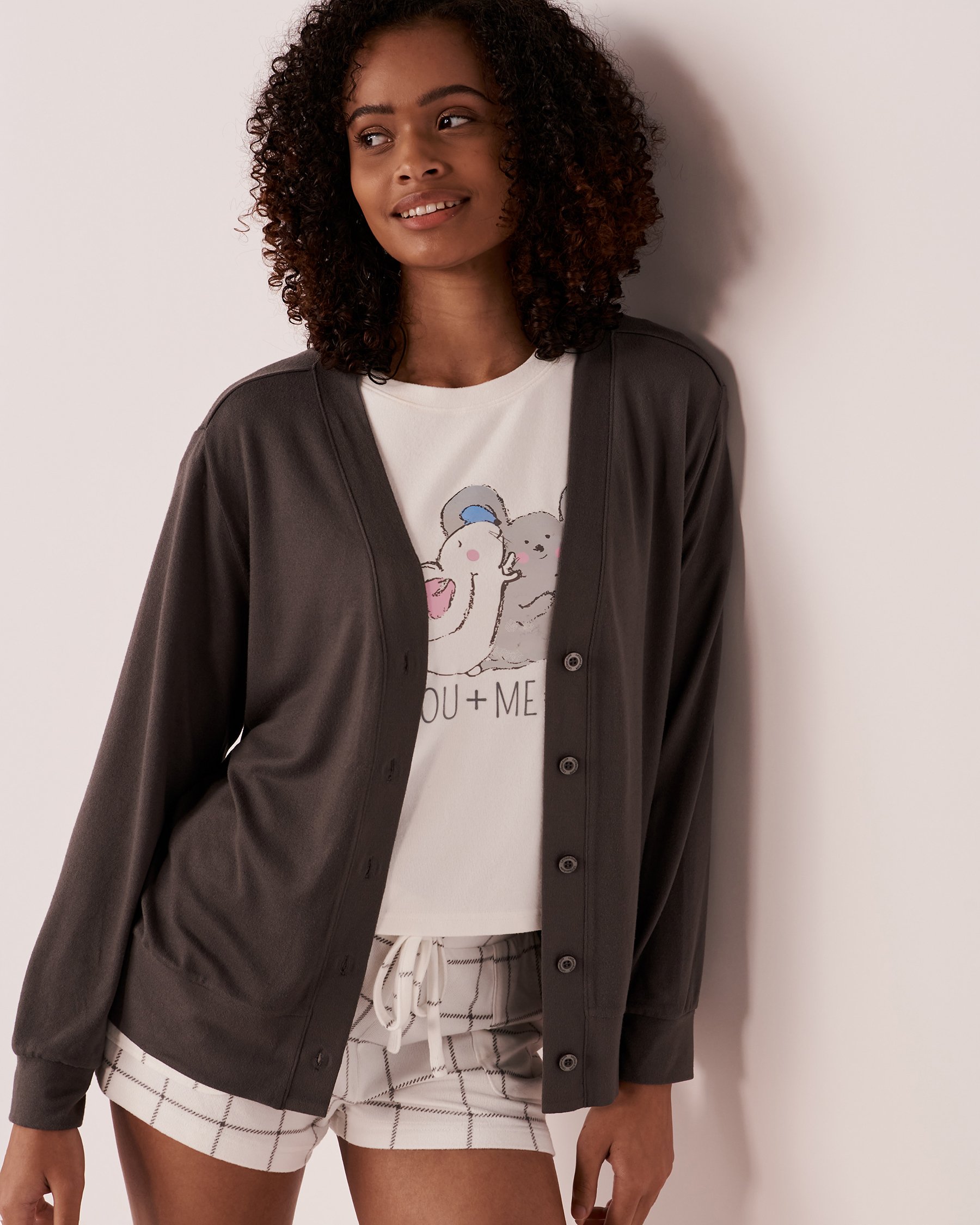 LA VIE EN ROSE Cardigan boutonné en fibres recyclées Fumée grise 40600122 - View5