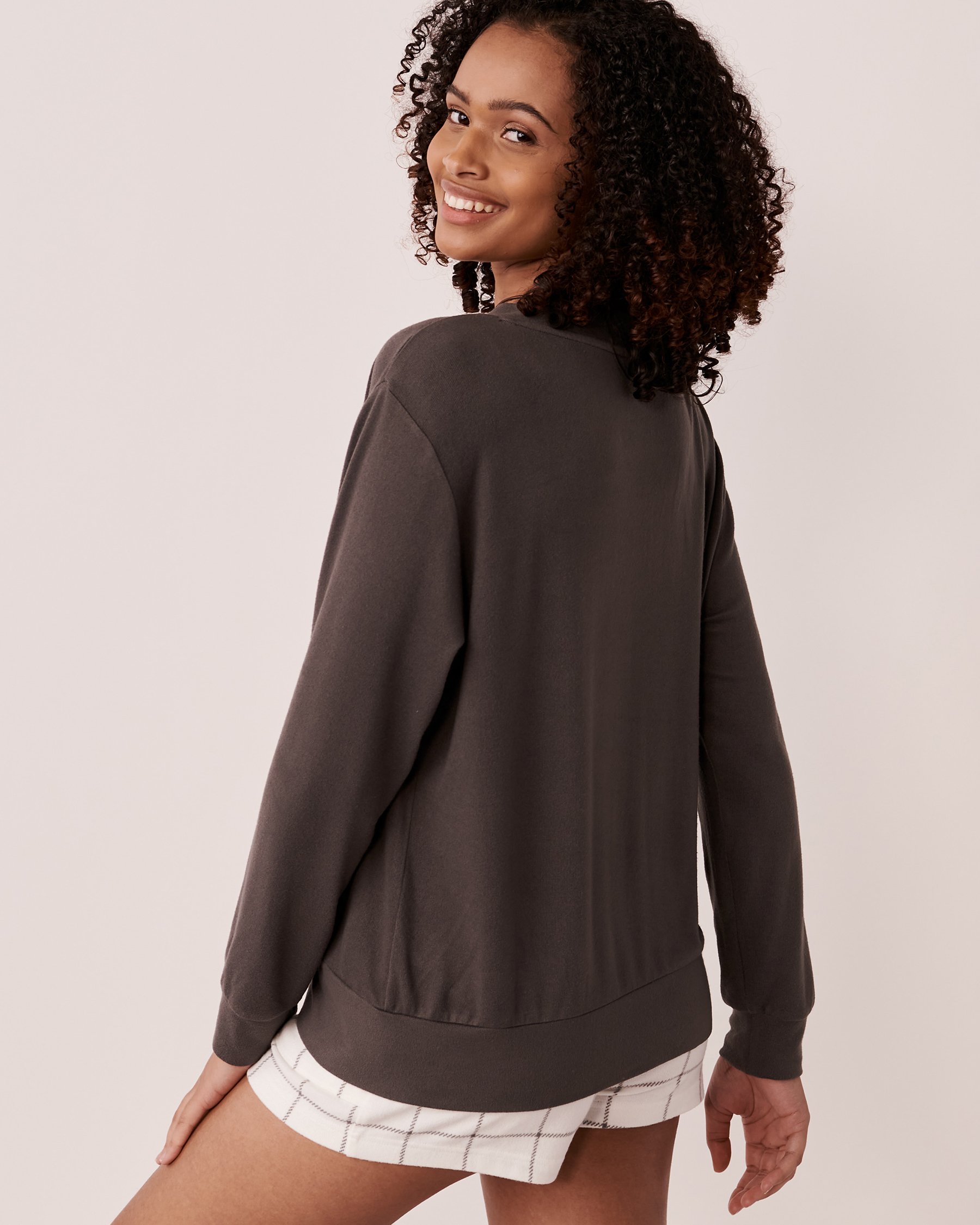 LA VIE EN ROSE Cardigan boutonné en fibres recyclées Fumée grise 40600122 - View7