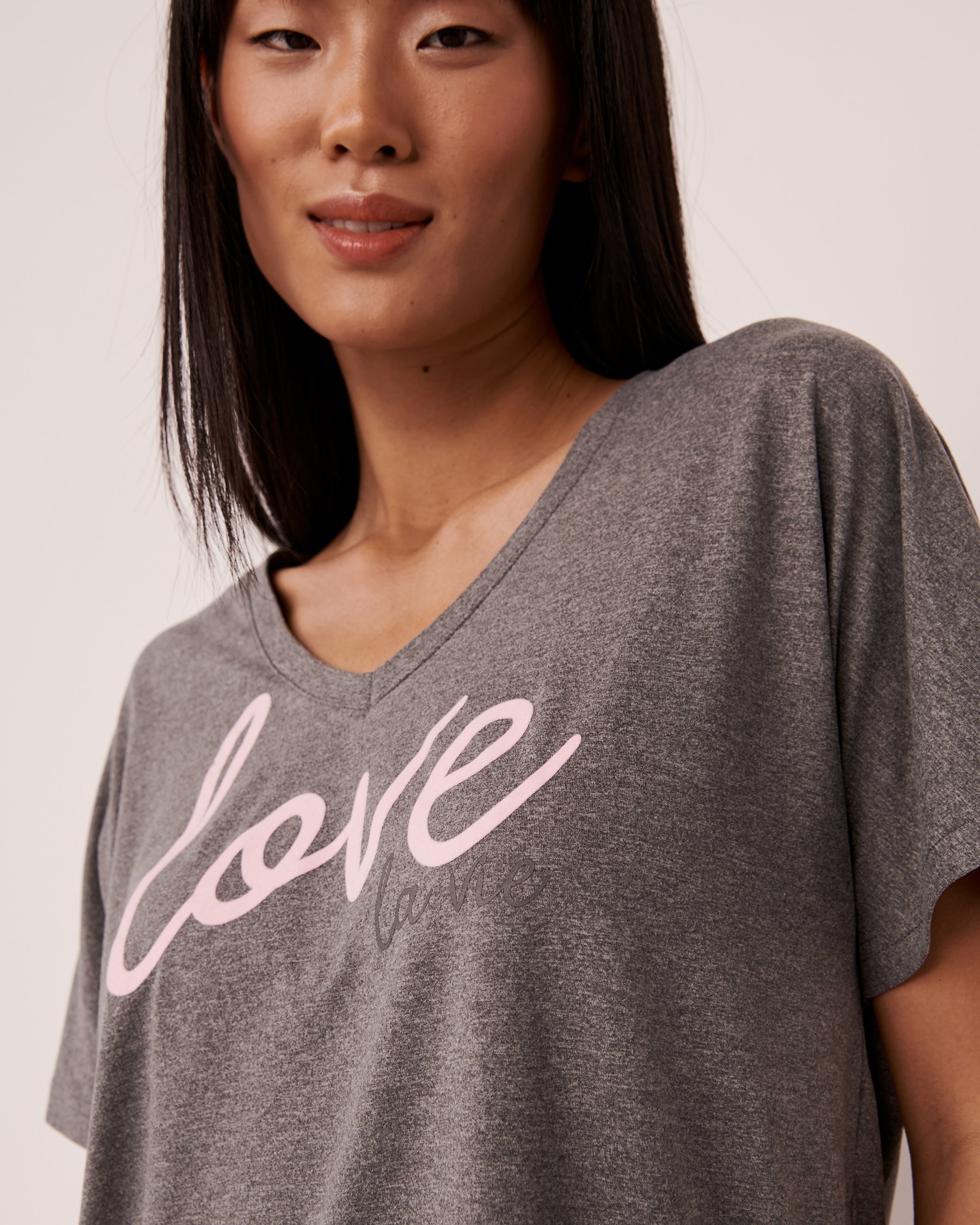 LA VIE EN ROSE Super Soft V-neck T-shirt Medium grey 40100386 - View3
