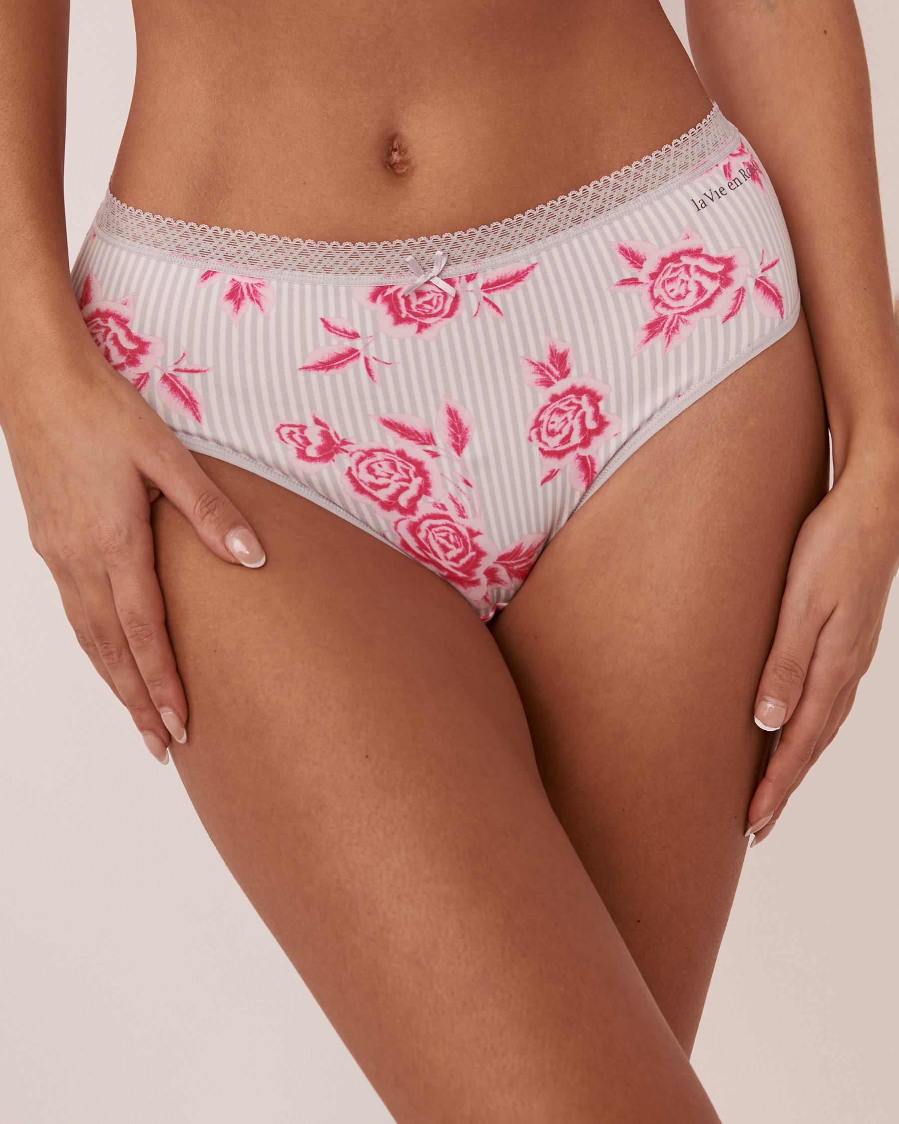 LA VIE EN ROSE Culotte bikini taille haute ultra douce détails de dentelle Roses 20100257 - Voir1