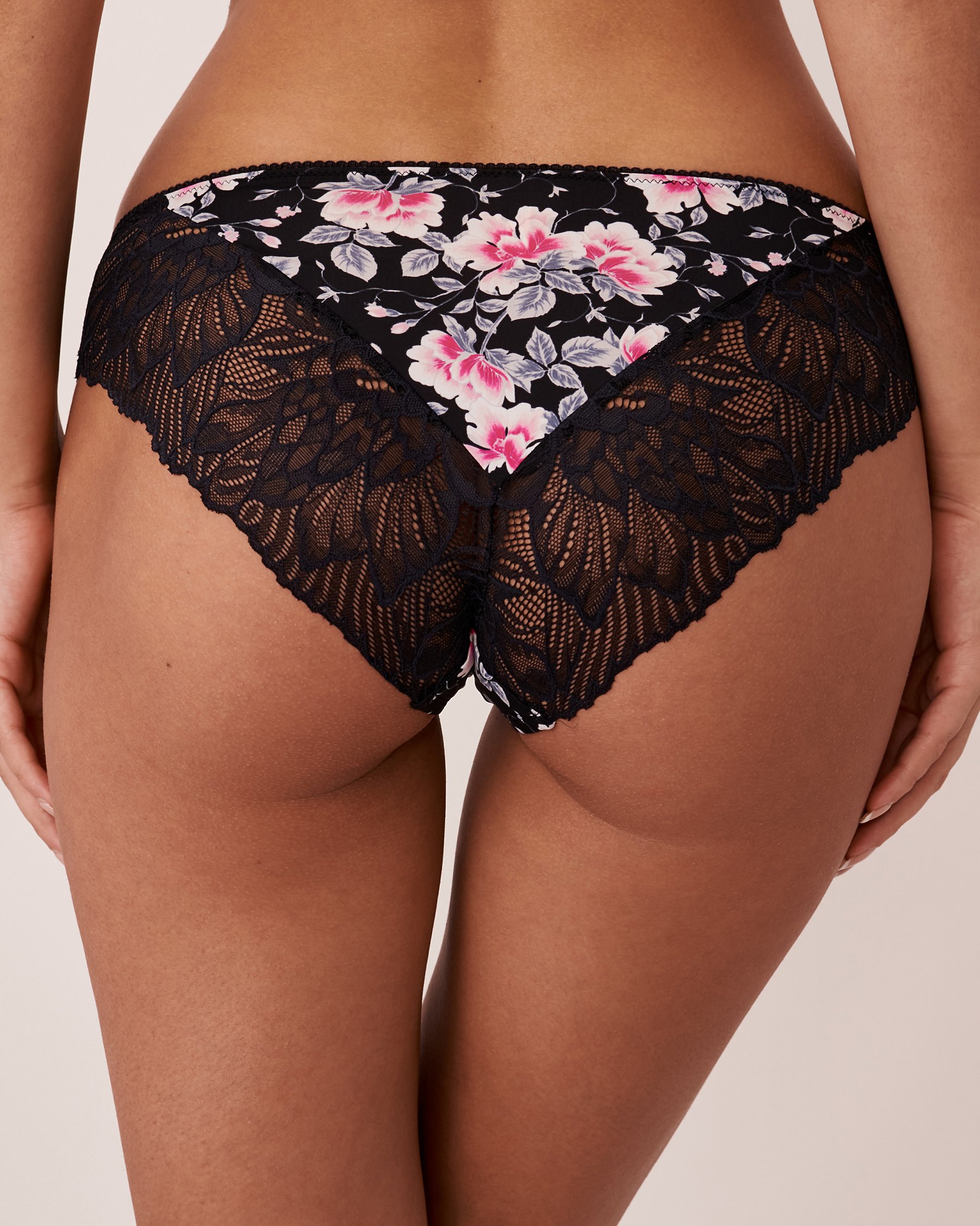 LA VIE EN ROSE Microfiber and Lace Bikini Panty Wildflower 20200283 - View2