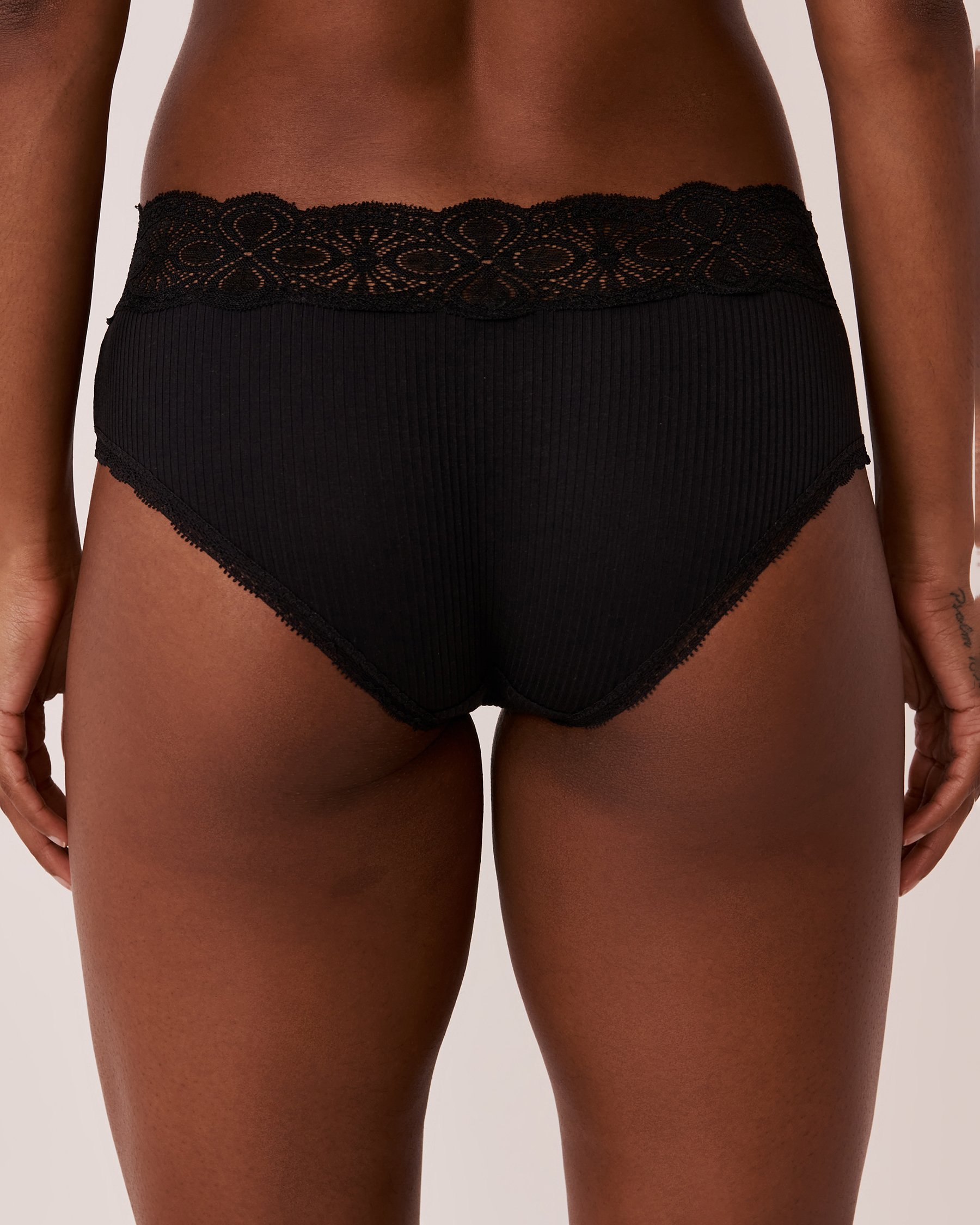 LA VIE EN ROSE Lace Trim Ribbed Hiphugger Panty Black 20100253 - View2