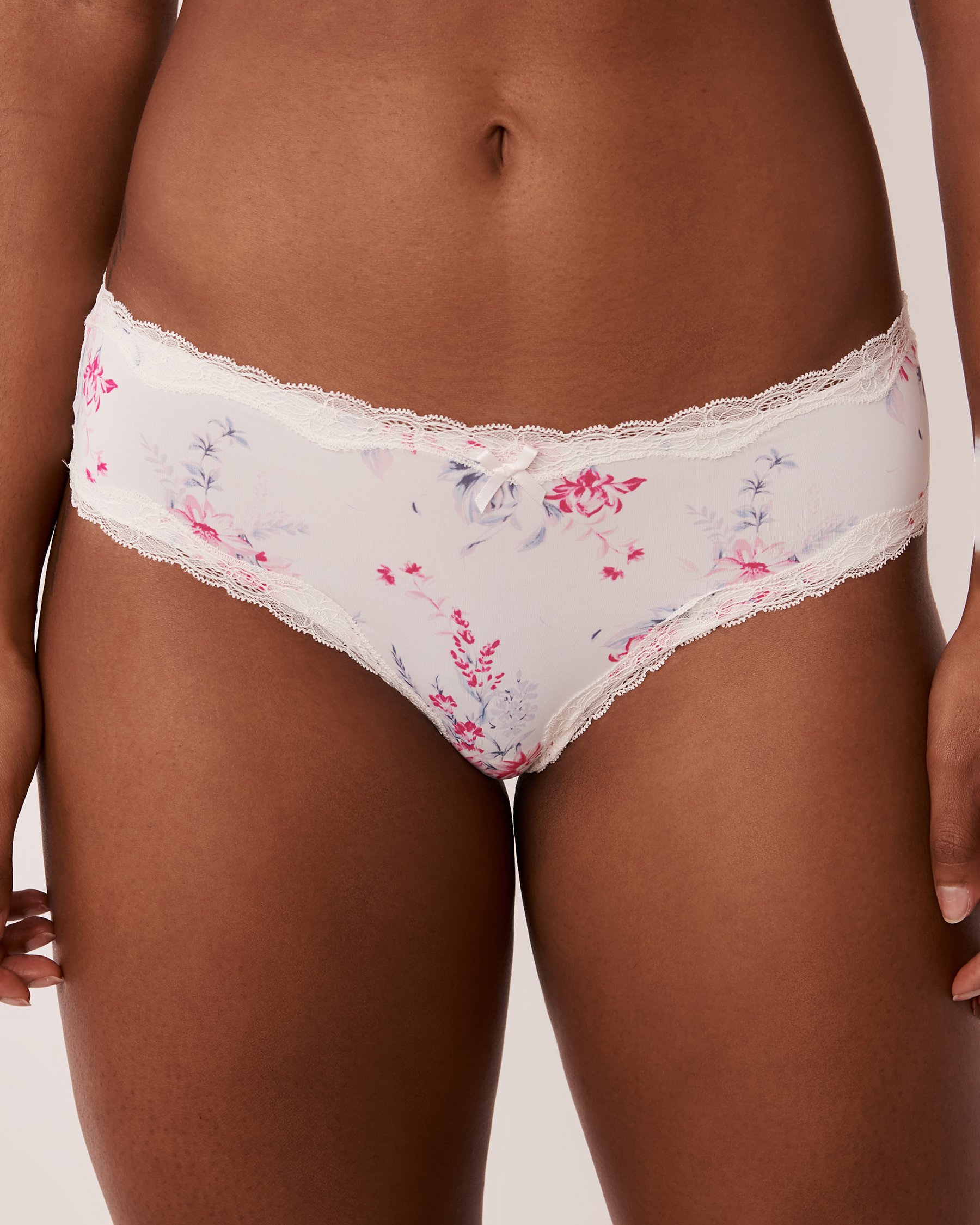 LA VIE EN ROSE Culotte cheeky microfibre et bordure de dentelle Jardin blanc 20200278 - View1