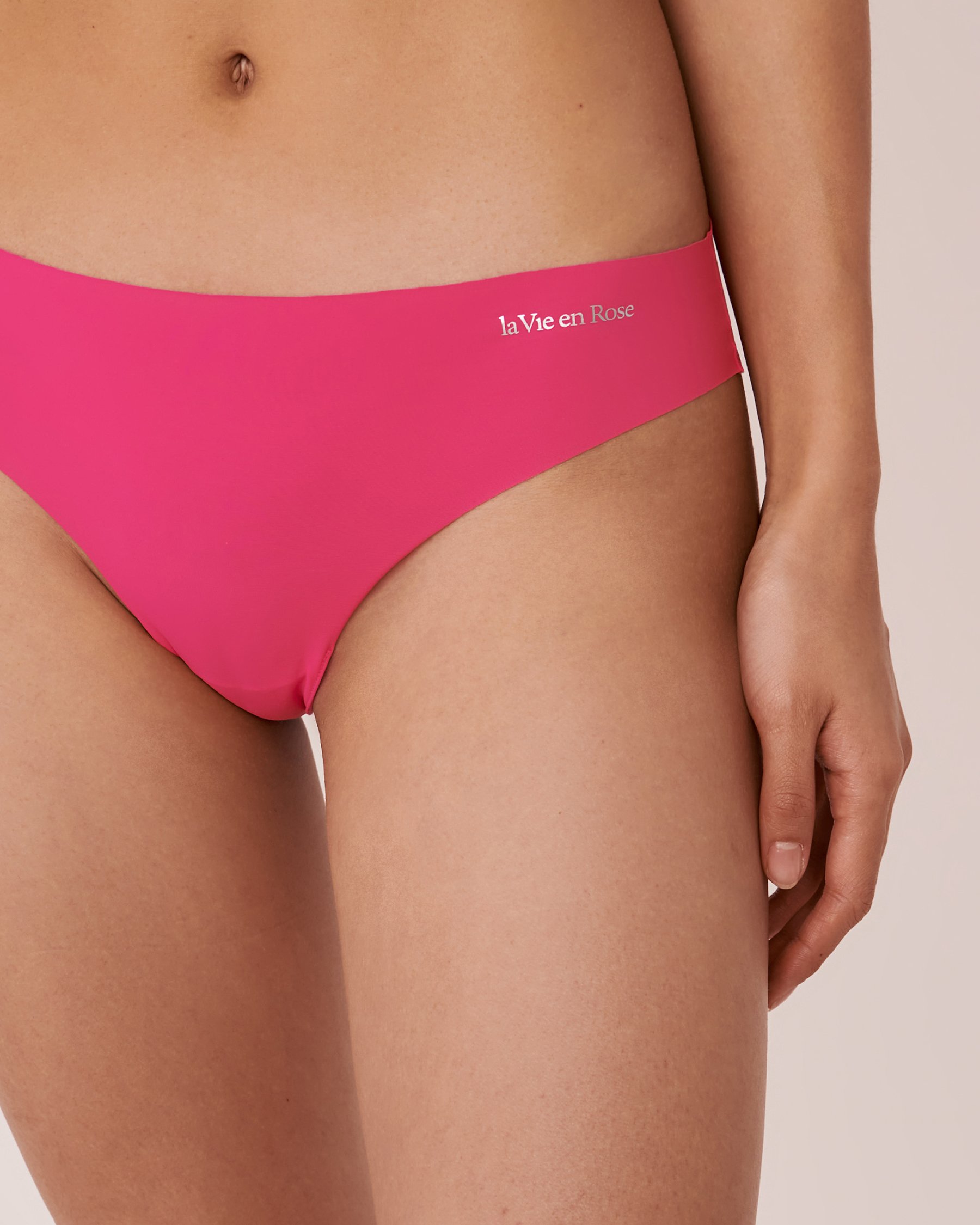 LA VIE EN ROSE Microfiber No-show Thong Panty Bright fuchsia 20200290 - View1