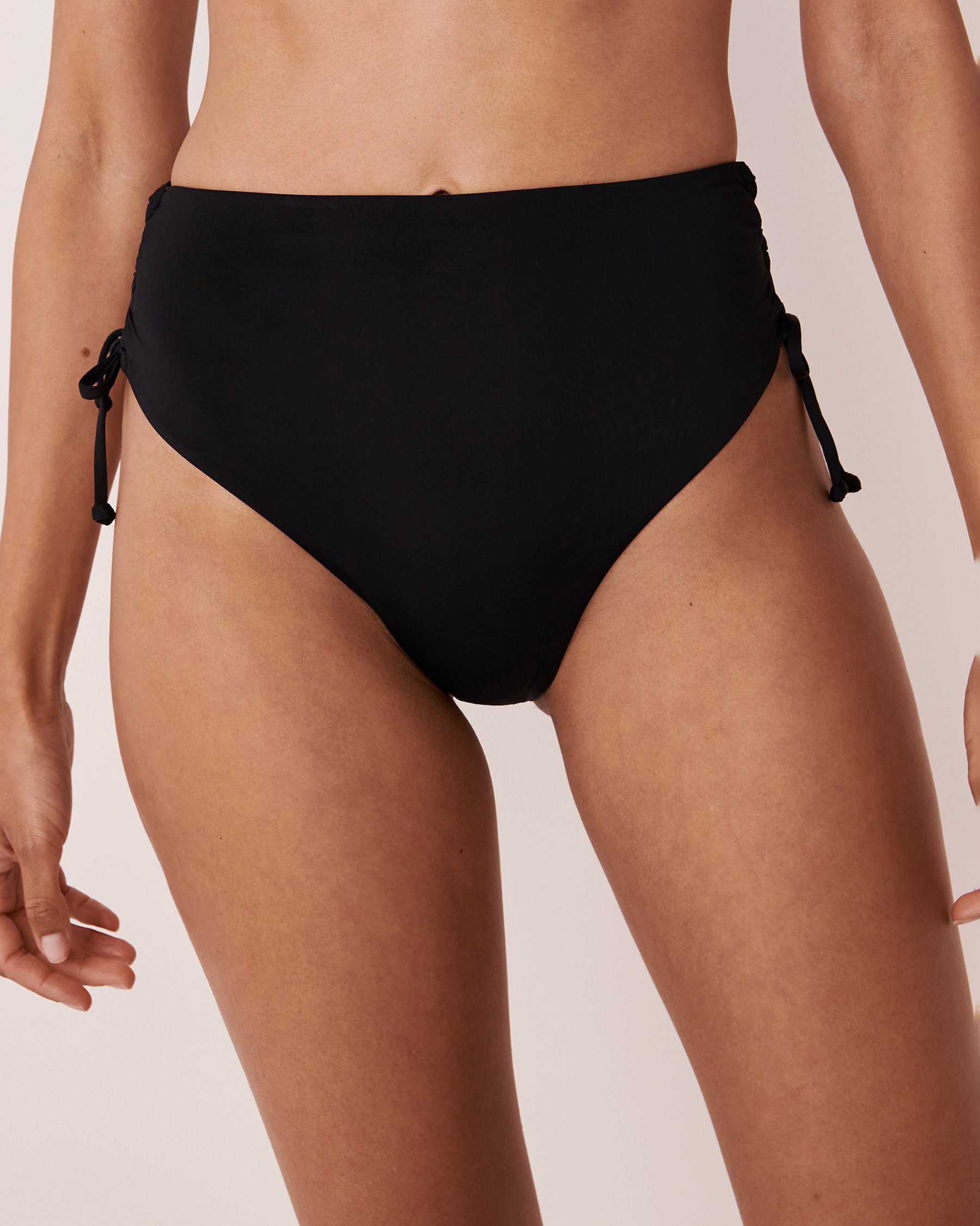 LA VIE EN ROSE AQUA FASHION High Waist Bikini Bottom Black 70300334 - View1