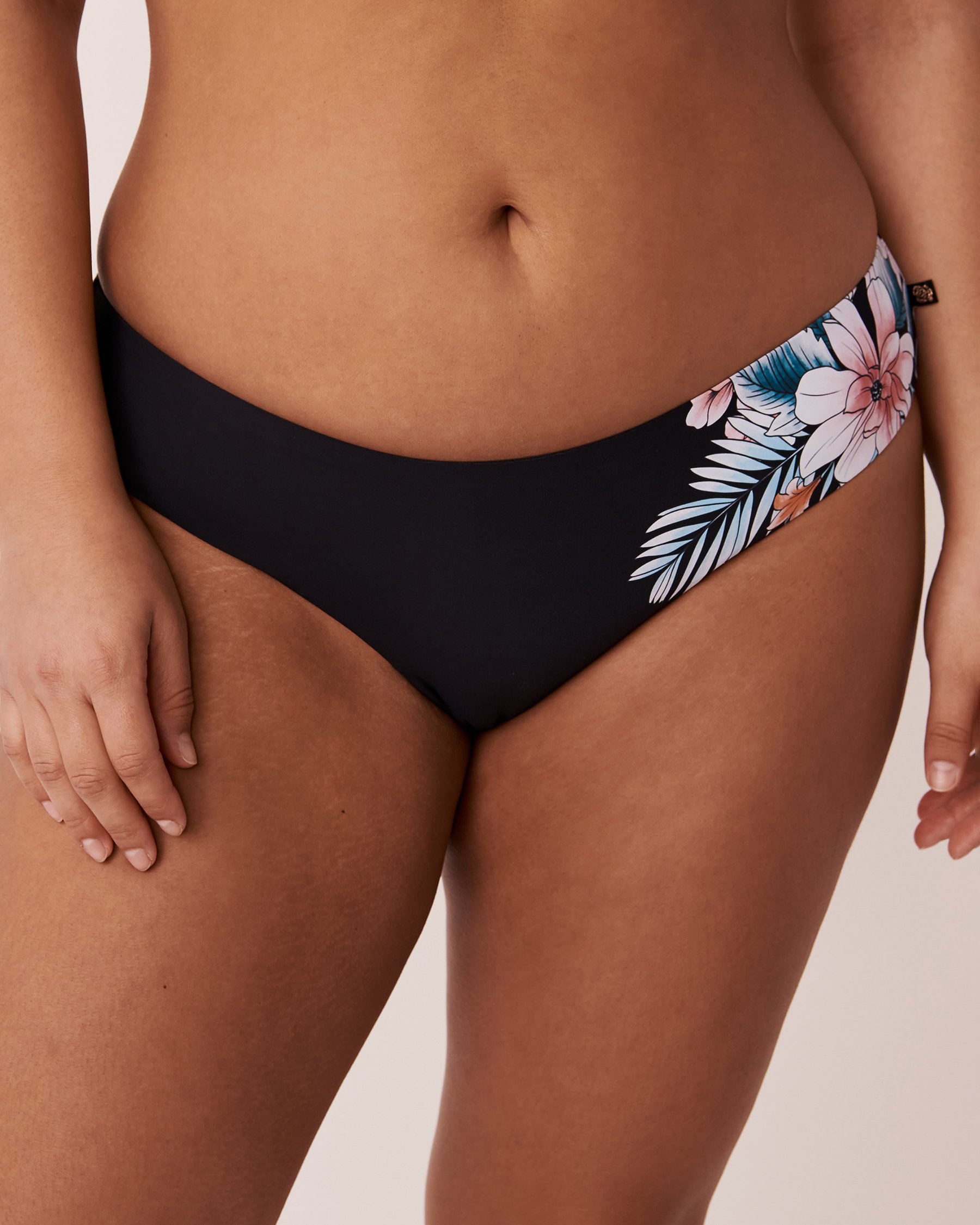 LA VIE EN ROSE AQUA Floral Print Cheeky Bikini Bottom Floral print 70300351 - View1