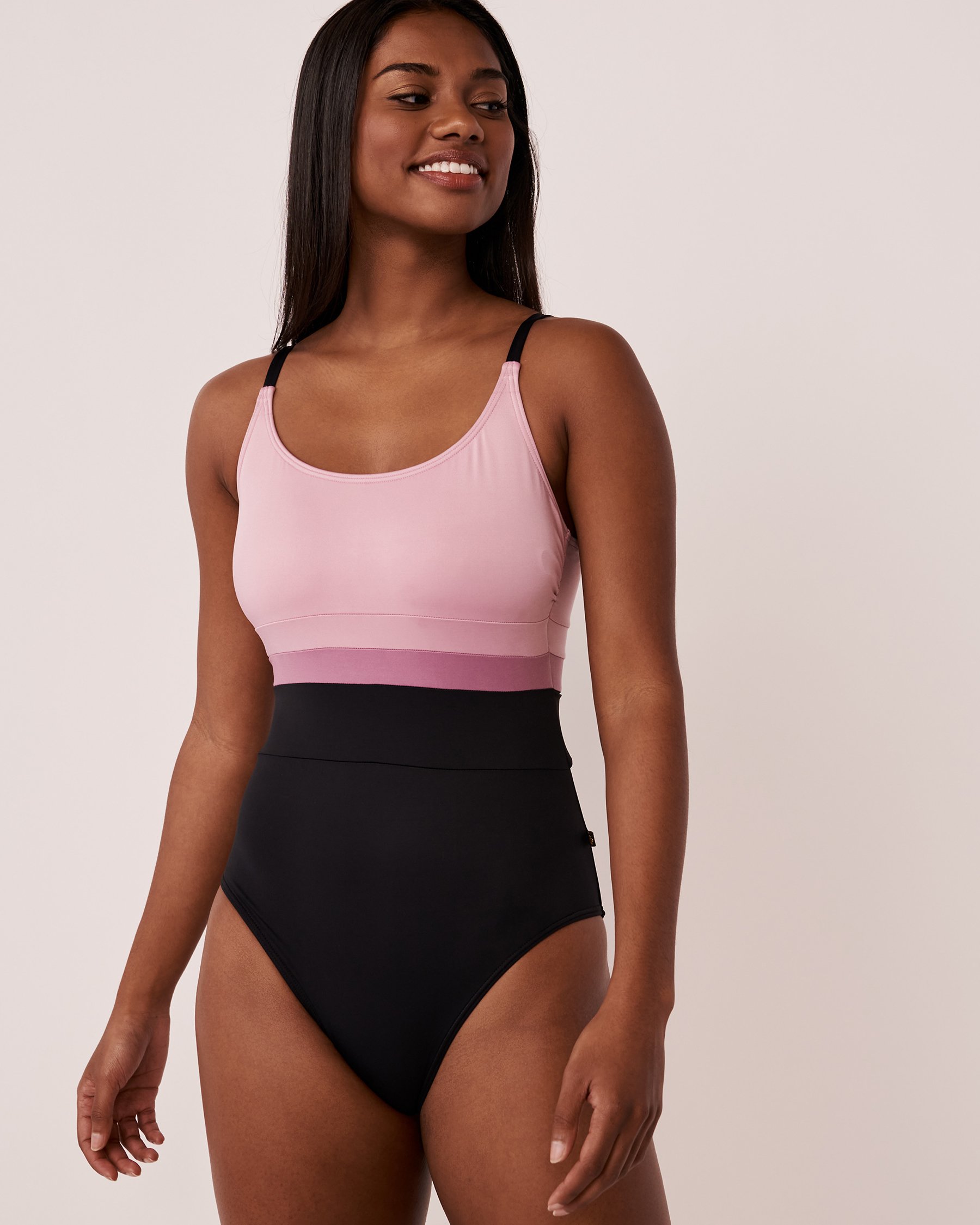 AQUAROSE Maillot une-pièce dos croisé EYE CATCHING Bruine mauve 70400054 - Voir1