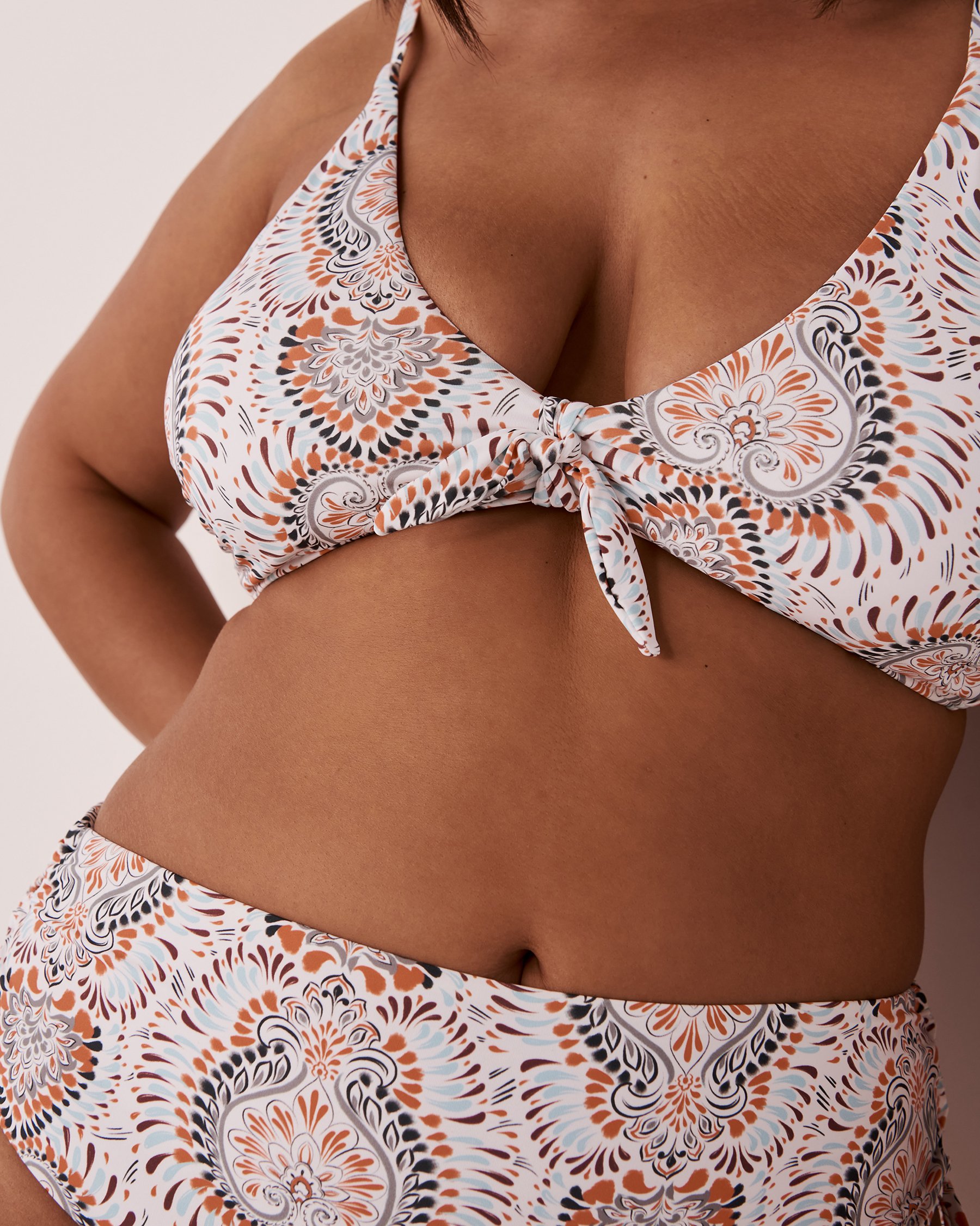 LA VIE EN ROSE AQUA BOHO Triangle Bikini Top Tile print 70100421 - View4