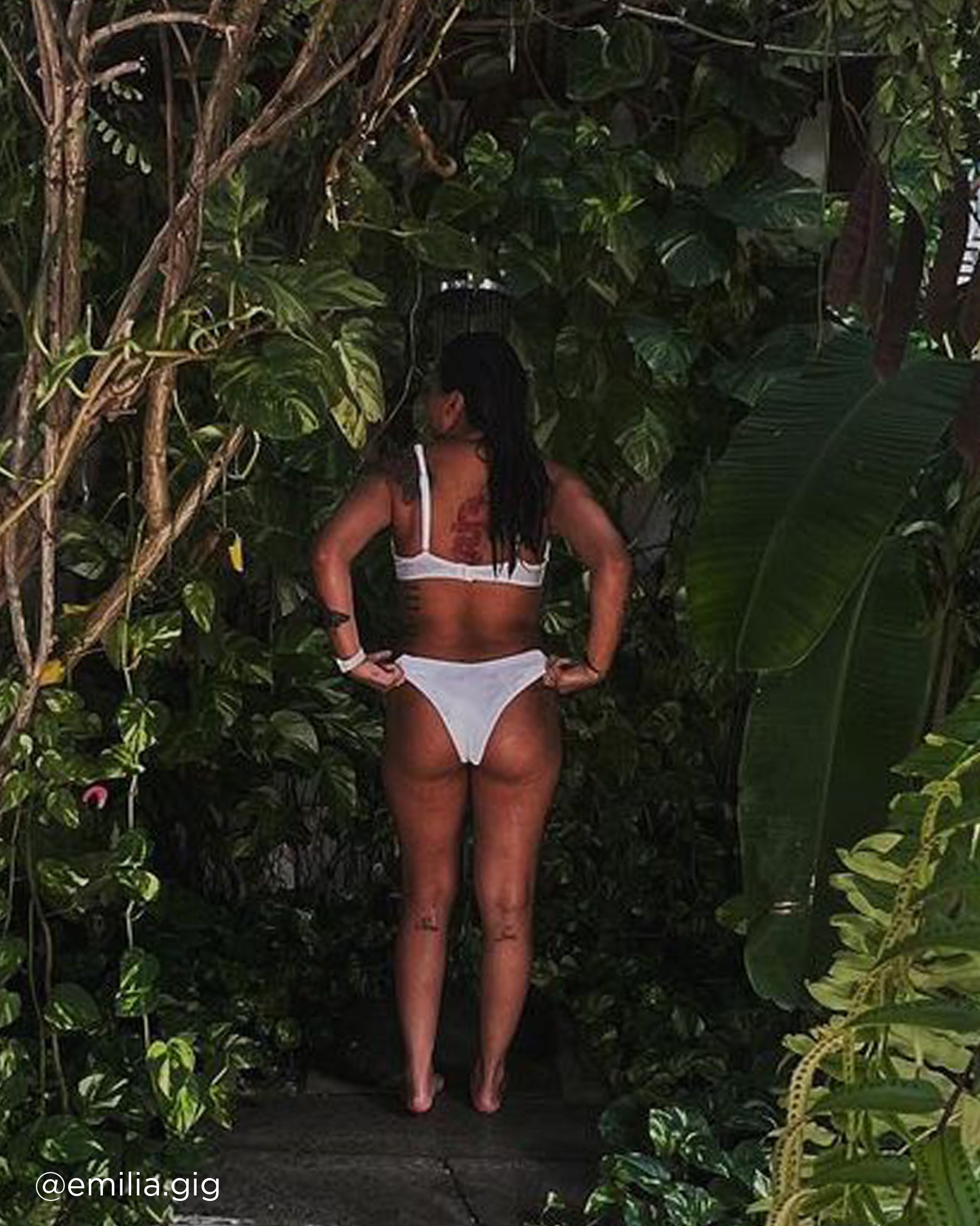 LA VIE EN ROSE AQUA Bas de bikini tanga BRIGHT TEXTURED Blanc brillant 70300343 - Voir5