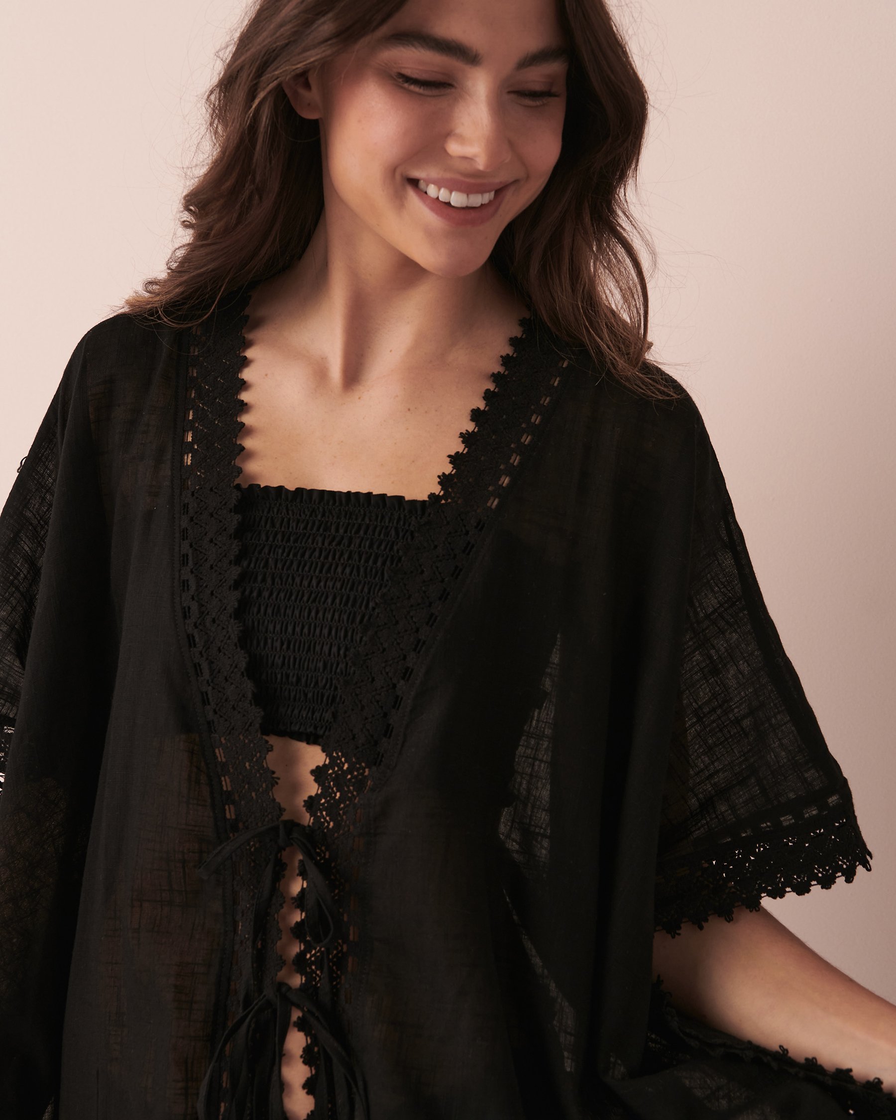 LA VIE EN ROSE AQUA Caftan bordure à crochet Noir 80400036 - Voir3