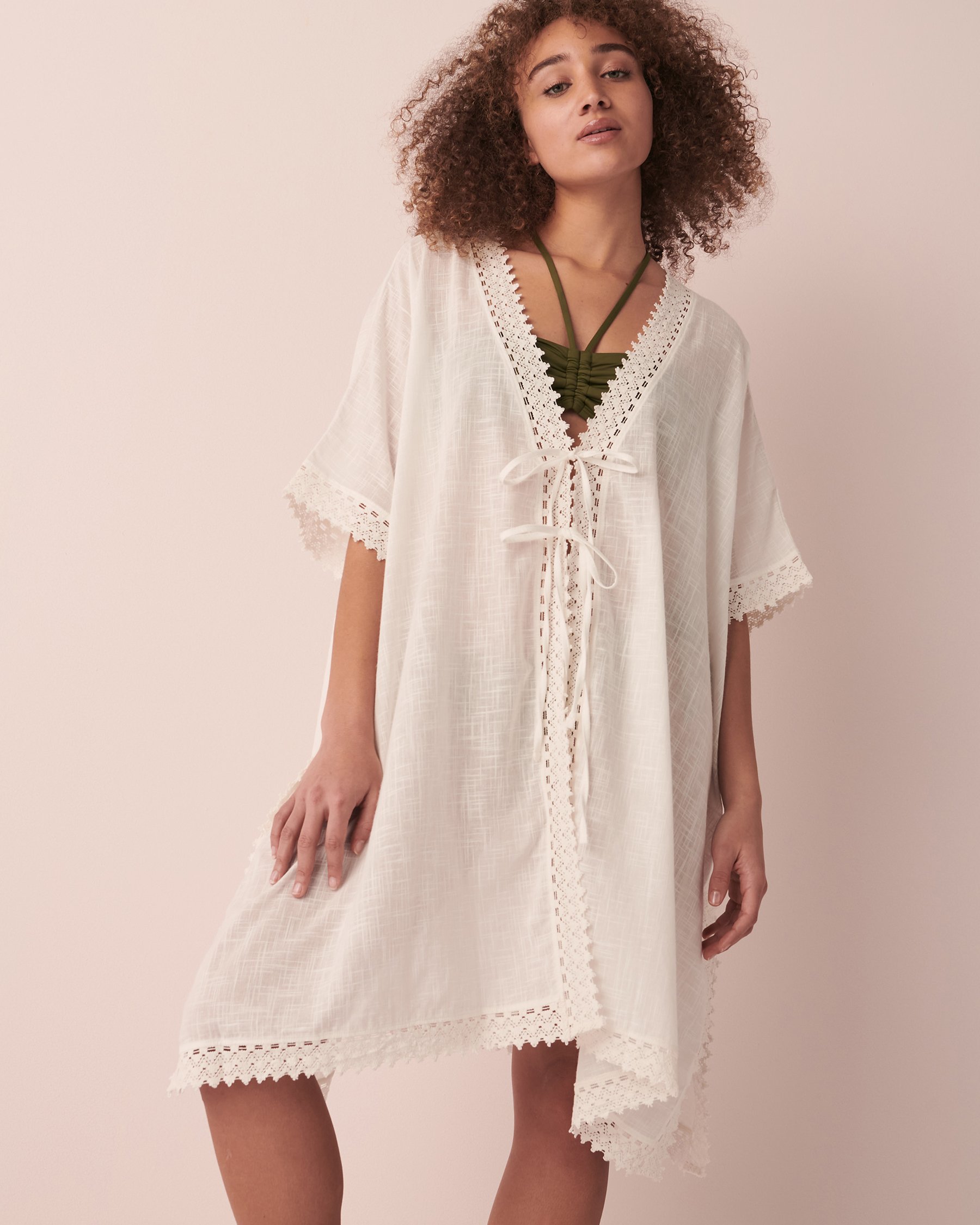 LA VIE EN ROSE AQUA Crochet Hem Caftan Sand 80400036 - View5