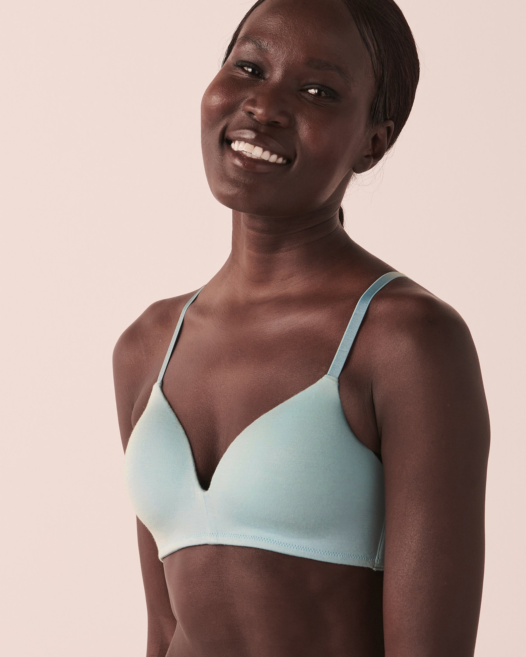 LA VIE EN ROSE Lightly Lined Wireless Modal Bra Ocean blue 10200240 - View1