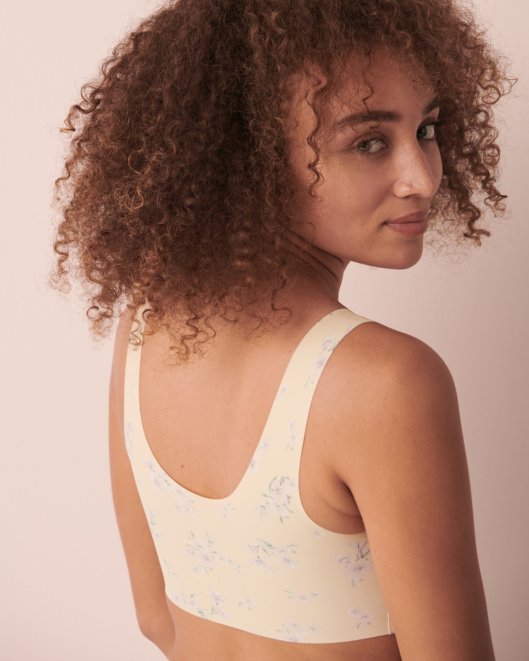 LA VIE EN ROSE Push-up Lounge Tank Bra Yellow floral 10300098 - View2