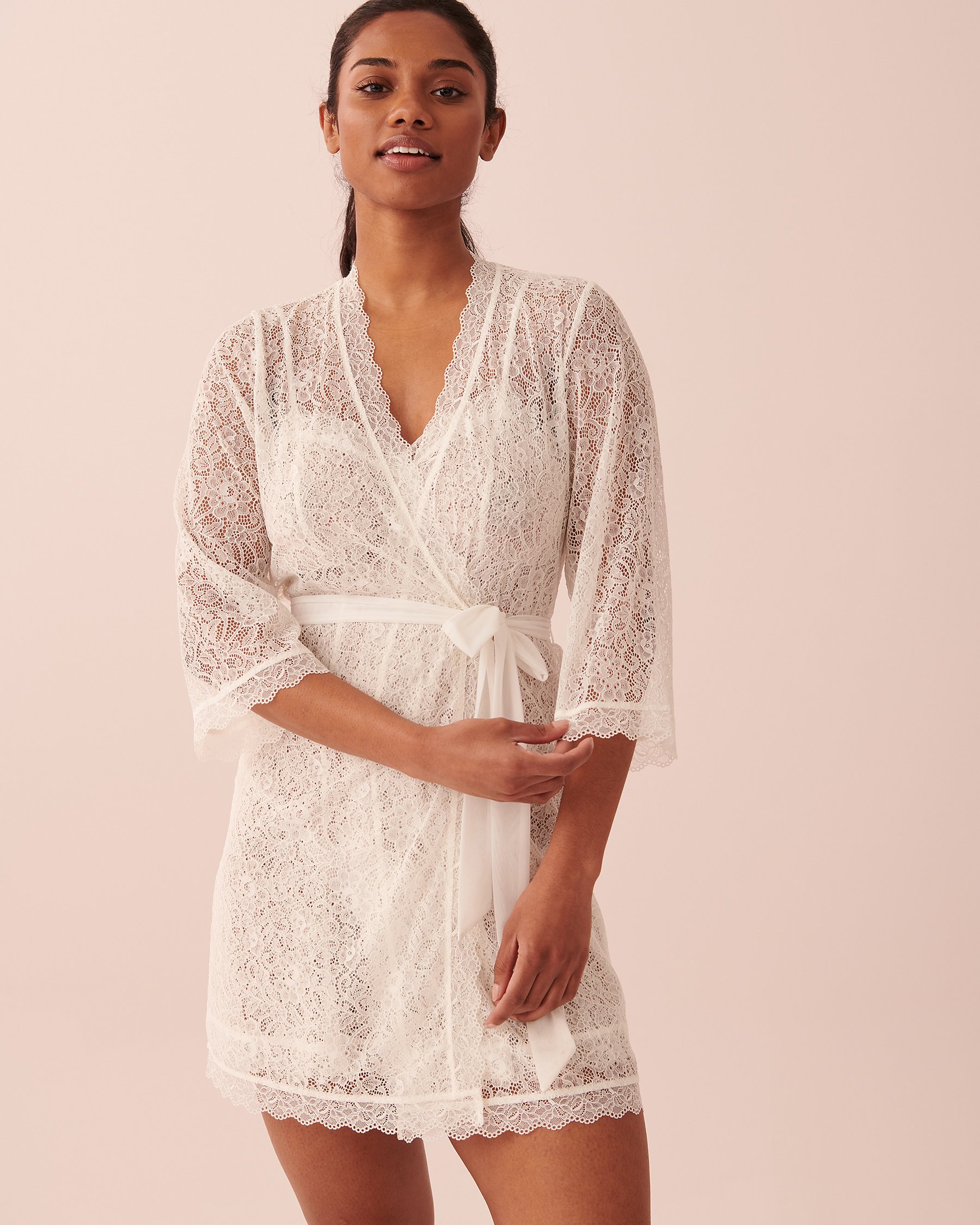 LA VIE EN ROSE Openwork Lace Kimono Snow white 60600047 - View5