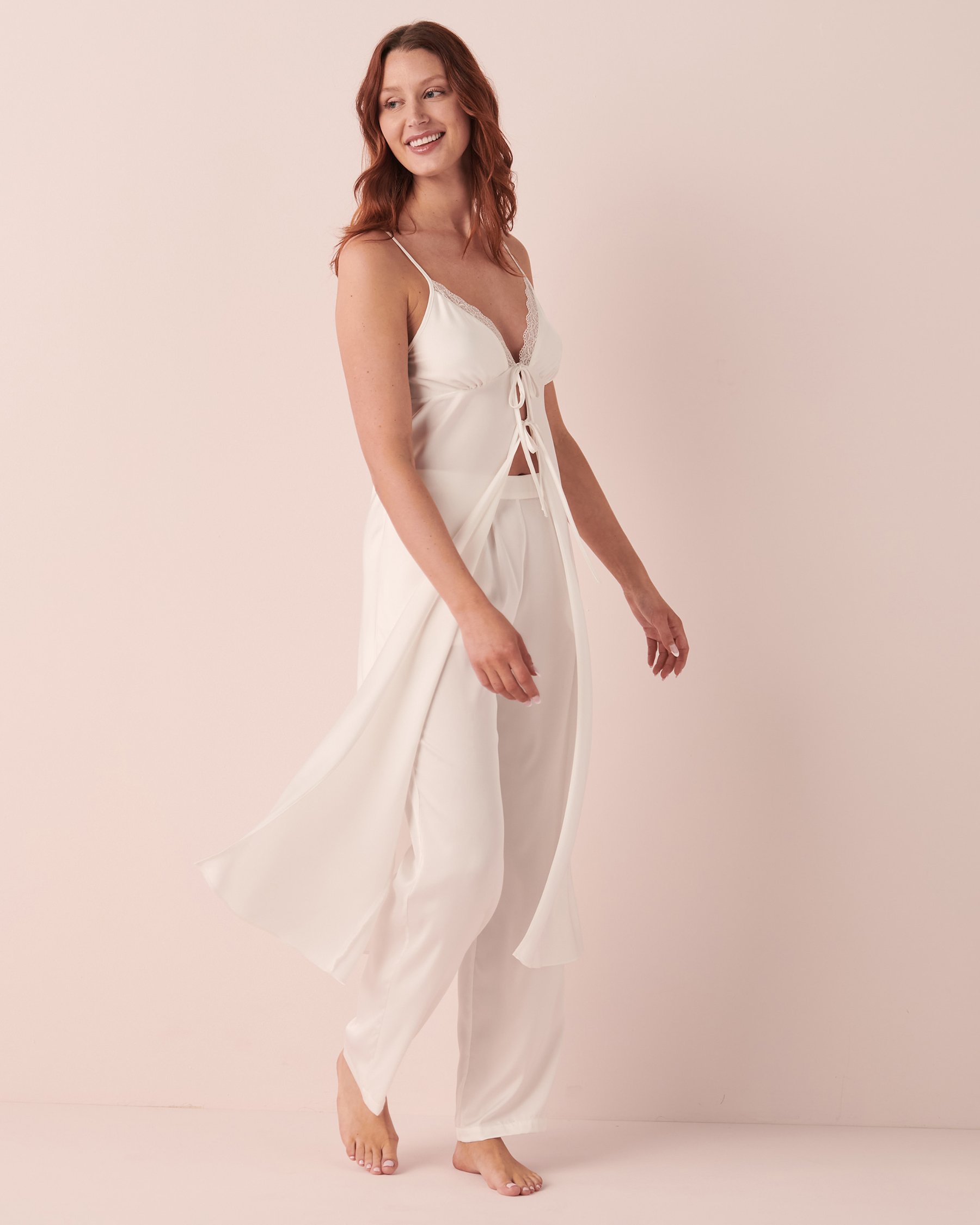 LA VIE EN ROSE Satin Maxi Open Front Cami Snow white 60100058 - View2