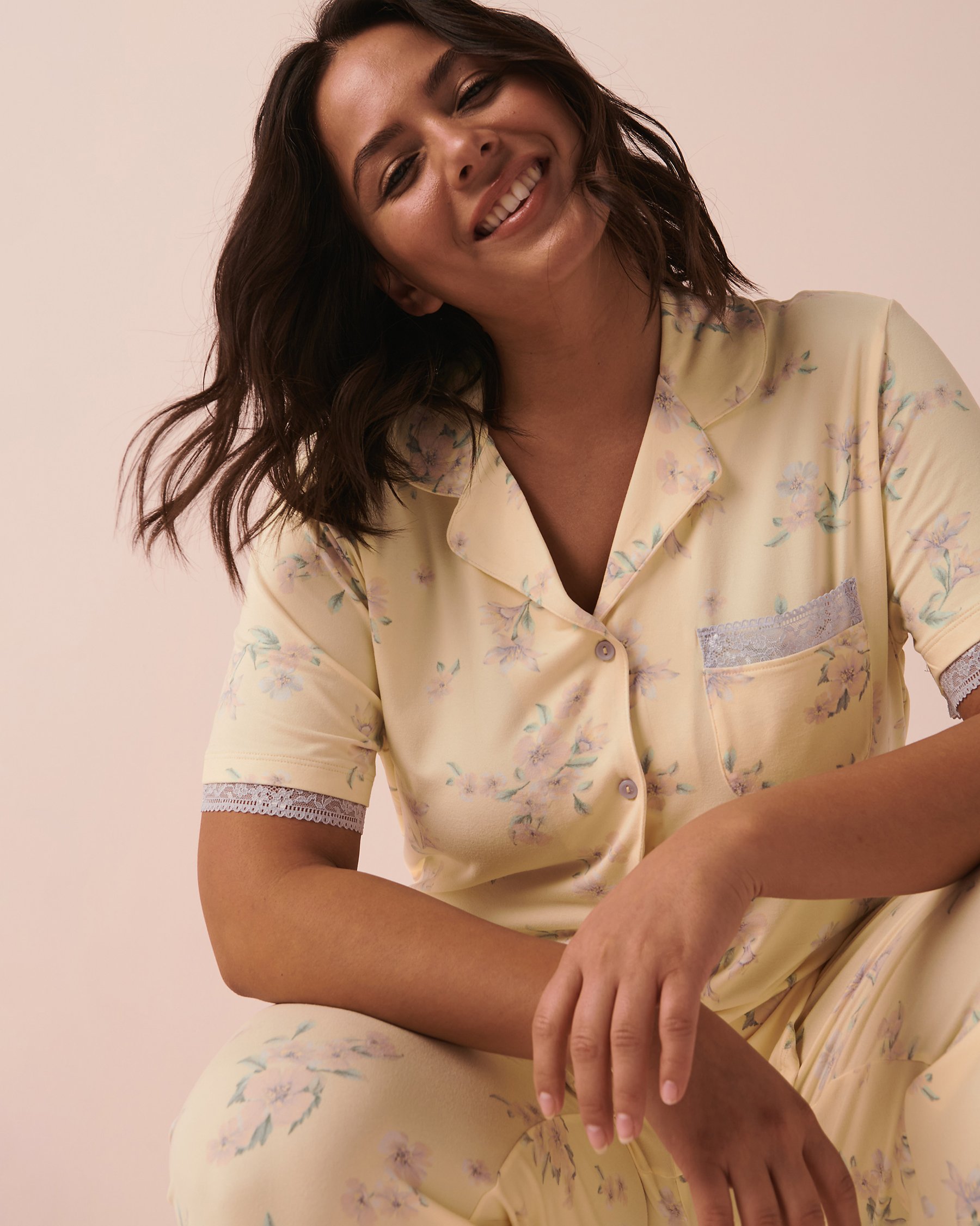 LA VIE EN ROSE Super Soft Lace Detail Shirt Lilac oasis 40100418 - View1