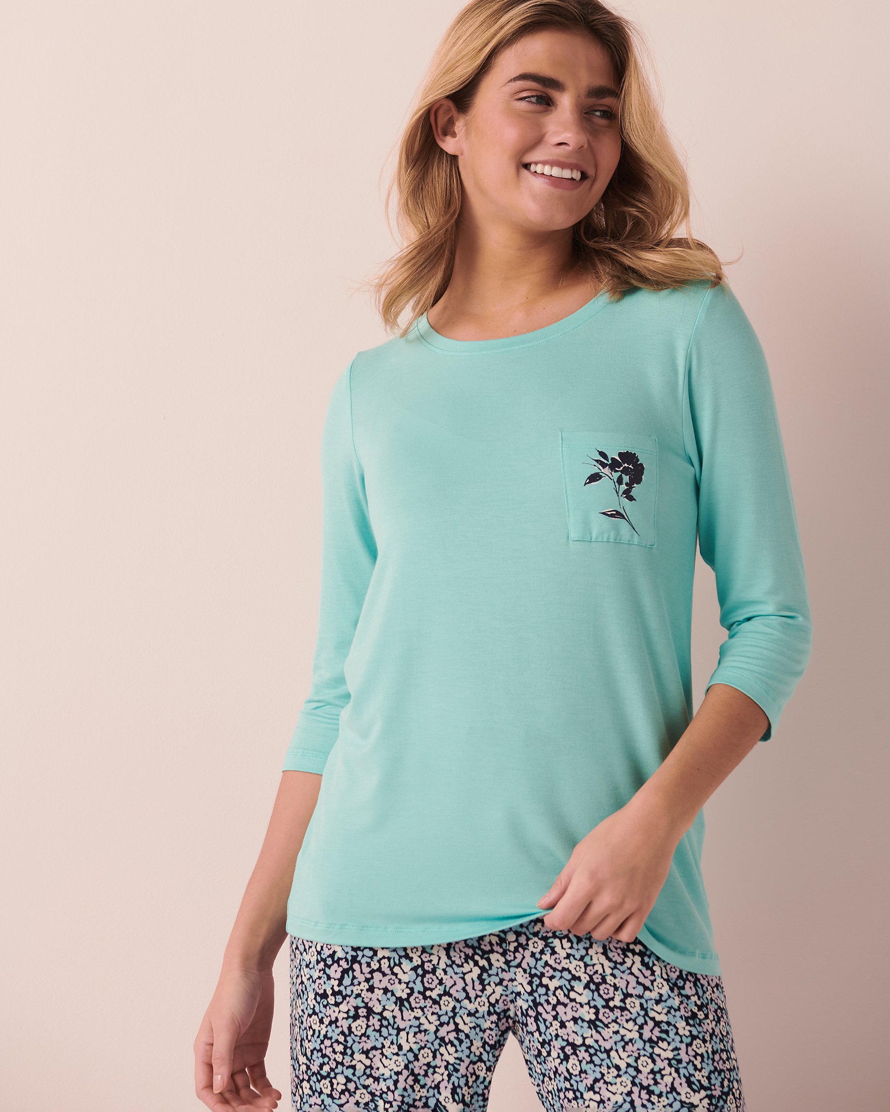 LA VIE EN ROSE Chandail manches 3/4 en jersey doux Aqua 40100428 - Voir4