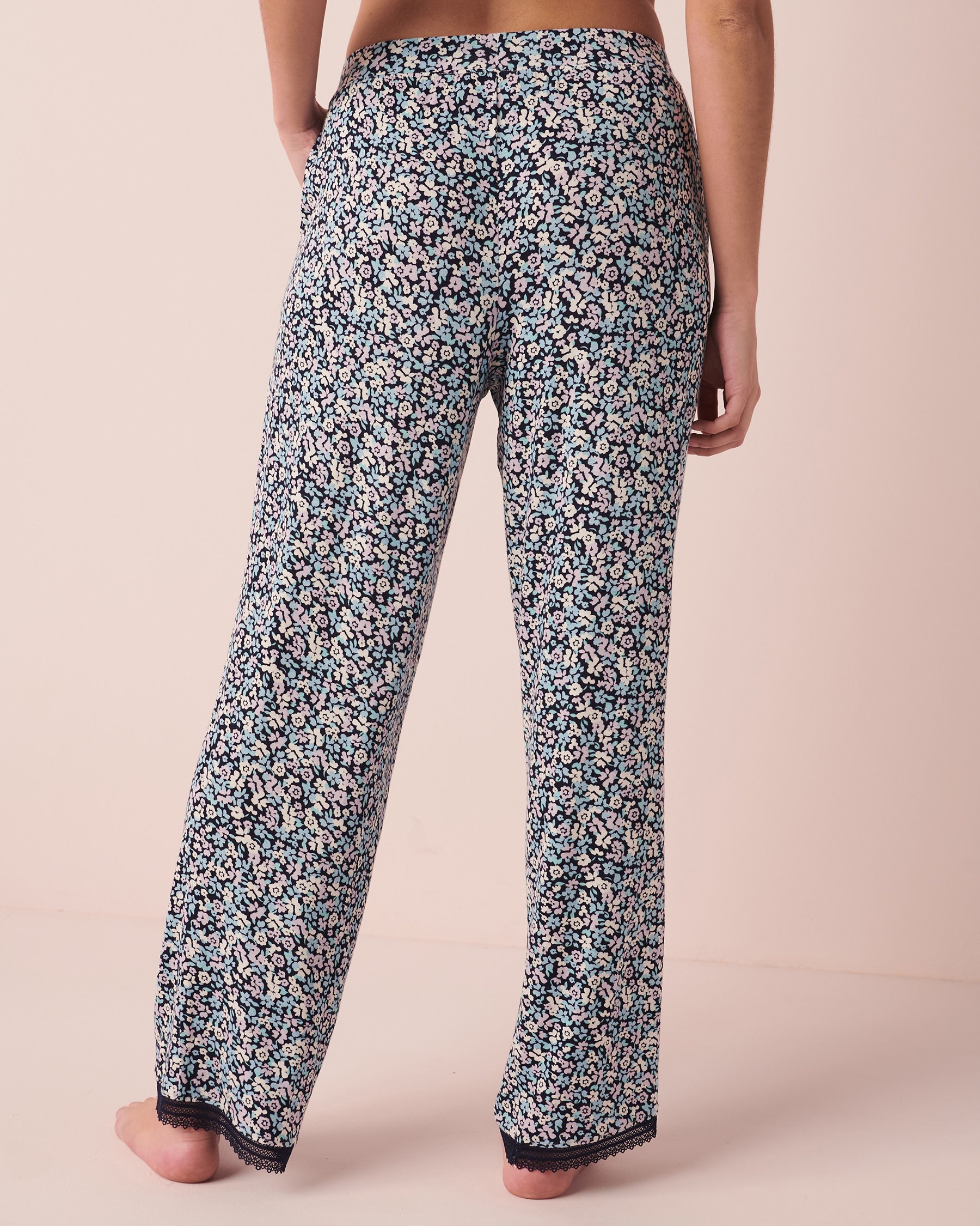 LA VIE EN ROSE Soft Jersey Lace Trim Pants Navy ditsy 40200421 - View2
