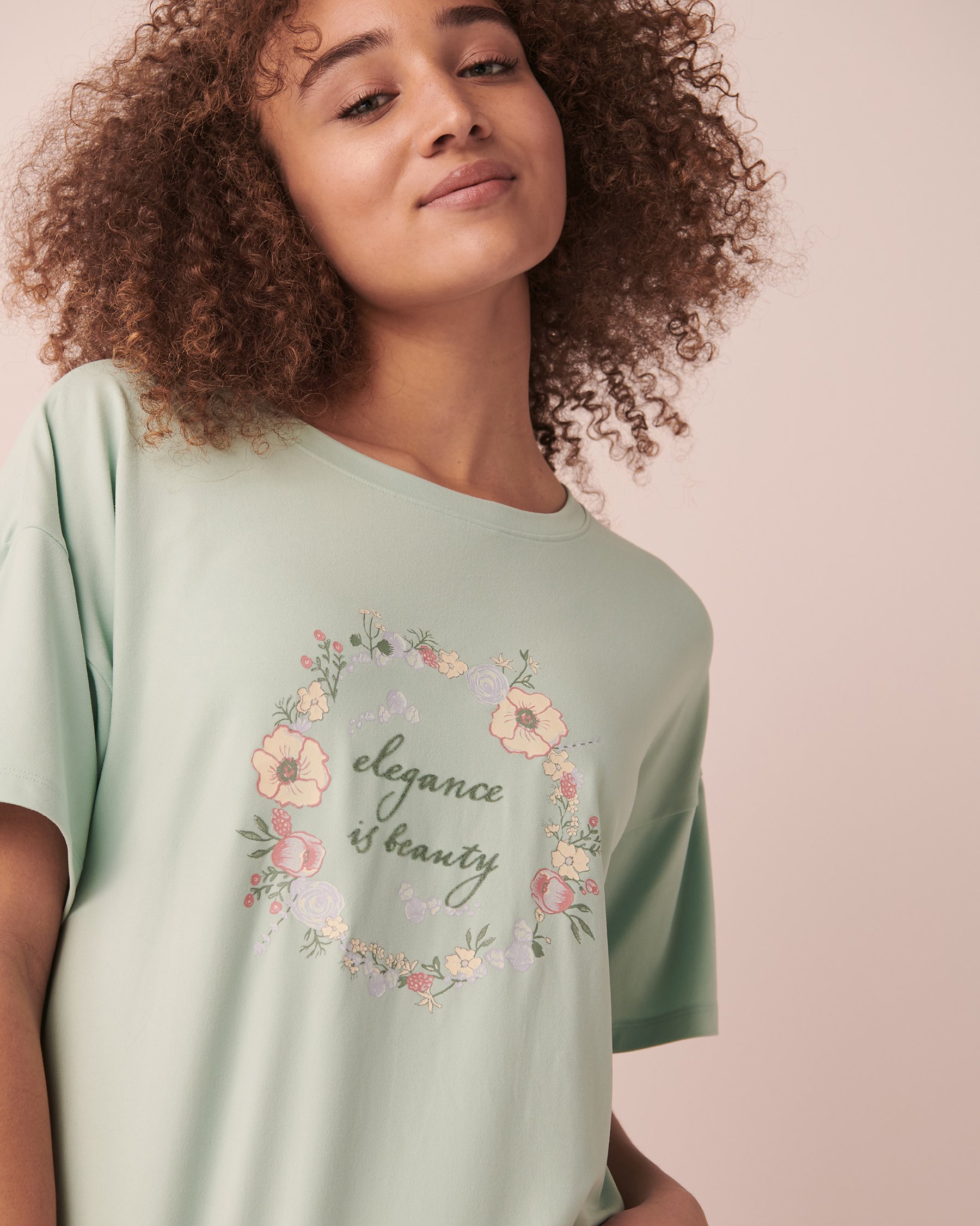 LA VIE EN ROSE Chemise de nuit longue ultra douce Menthe fraîche 40500250 - Voir2