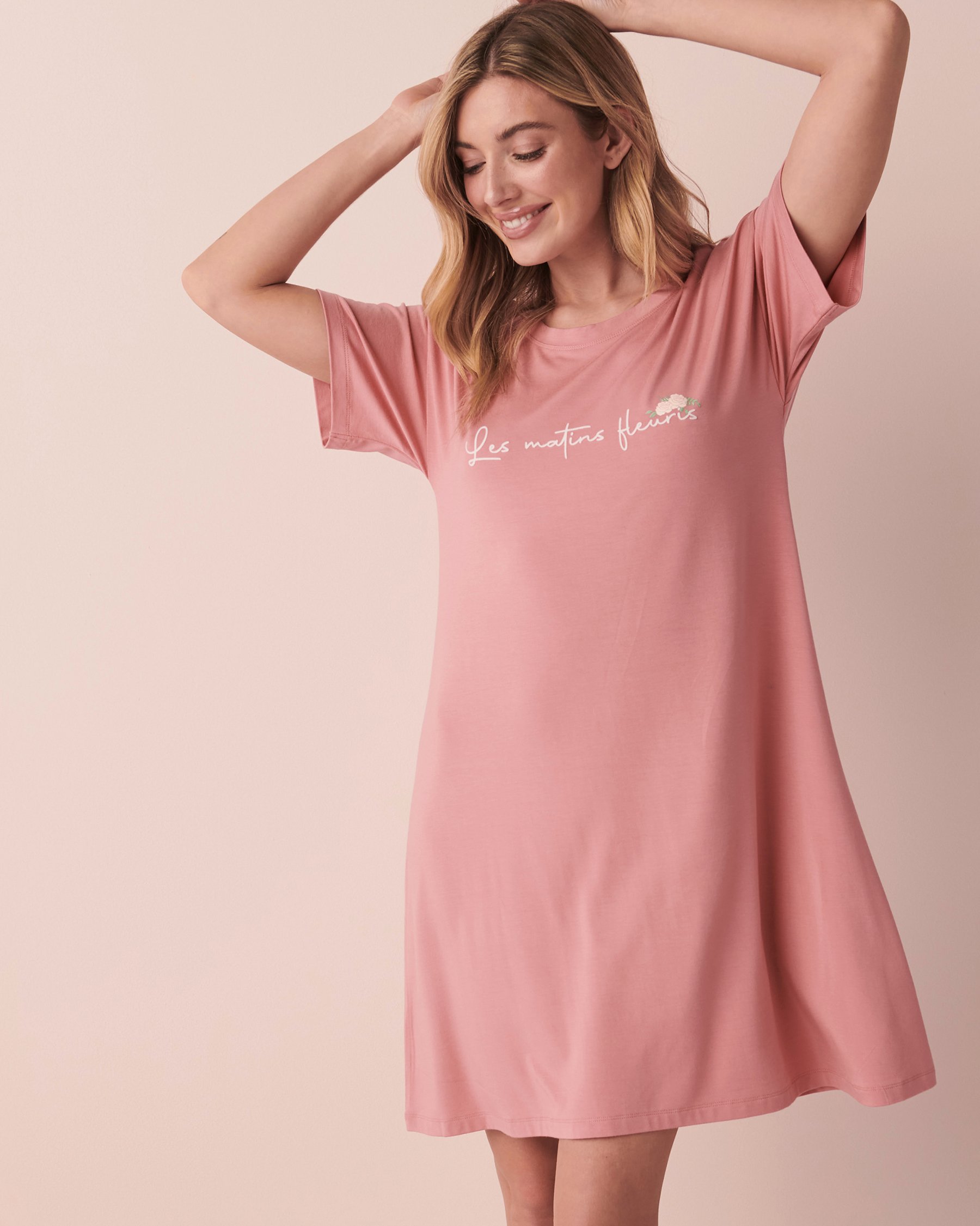 LA VIE EN ROSE Chemise de nuit en bambou Rose foncé 40500259 - Voir1
