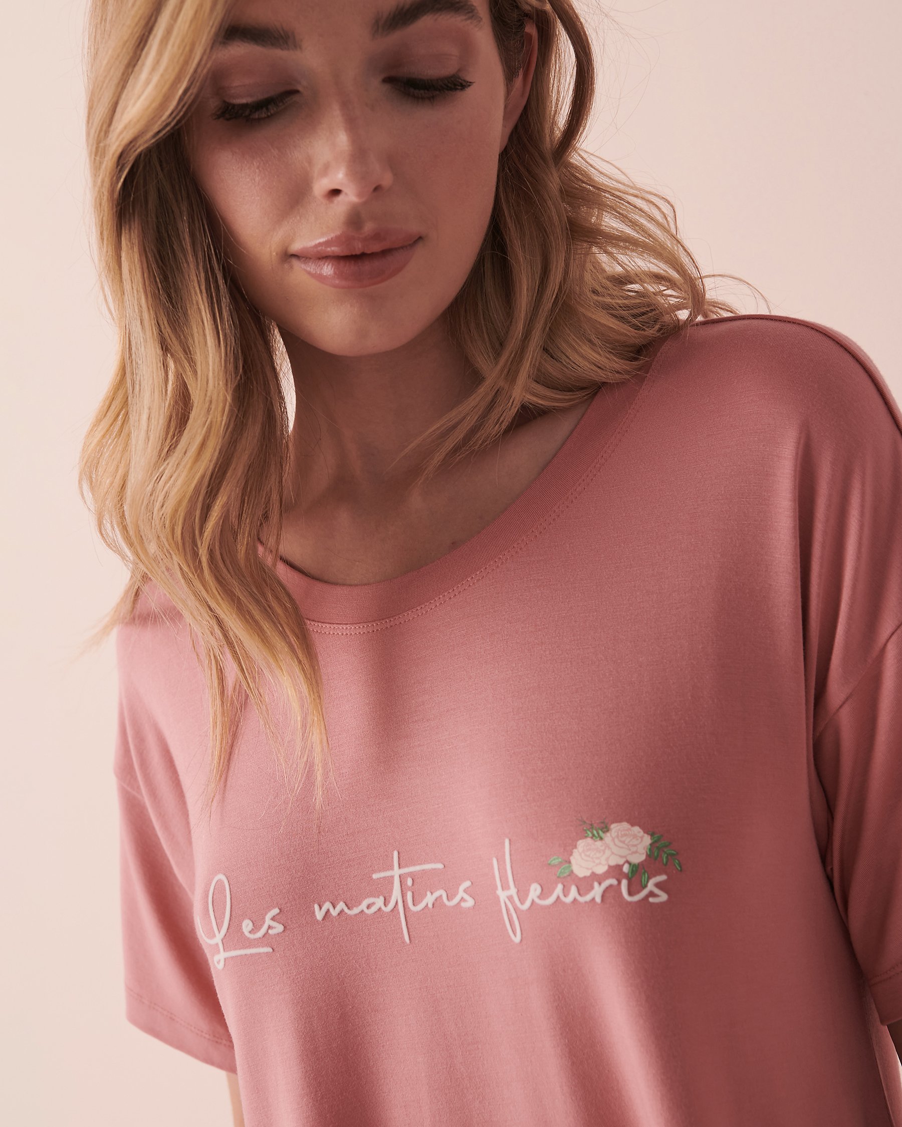 LA VIE EN ROSE Chemise de nuit en bambou Rose foncé 40500259 - Voir3
