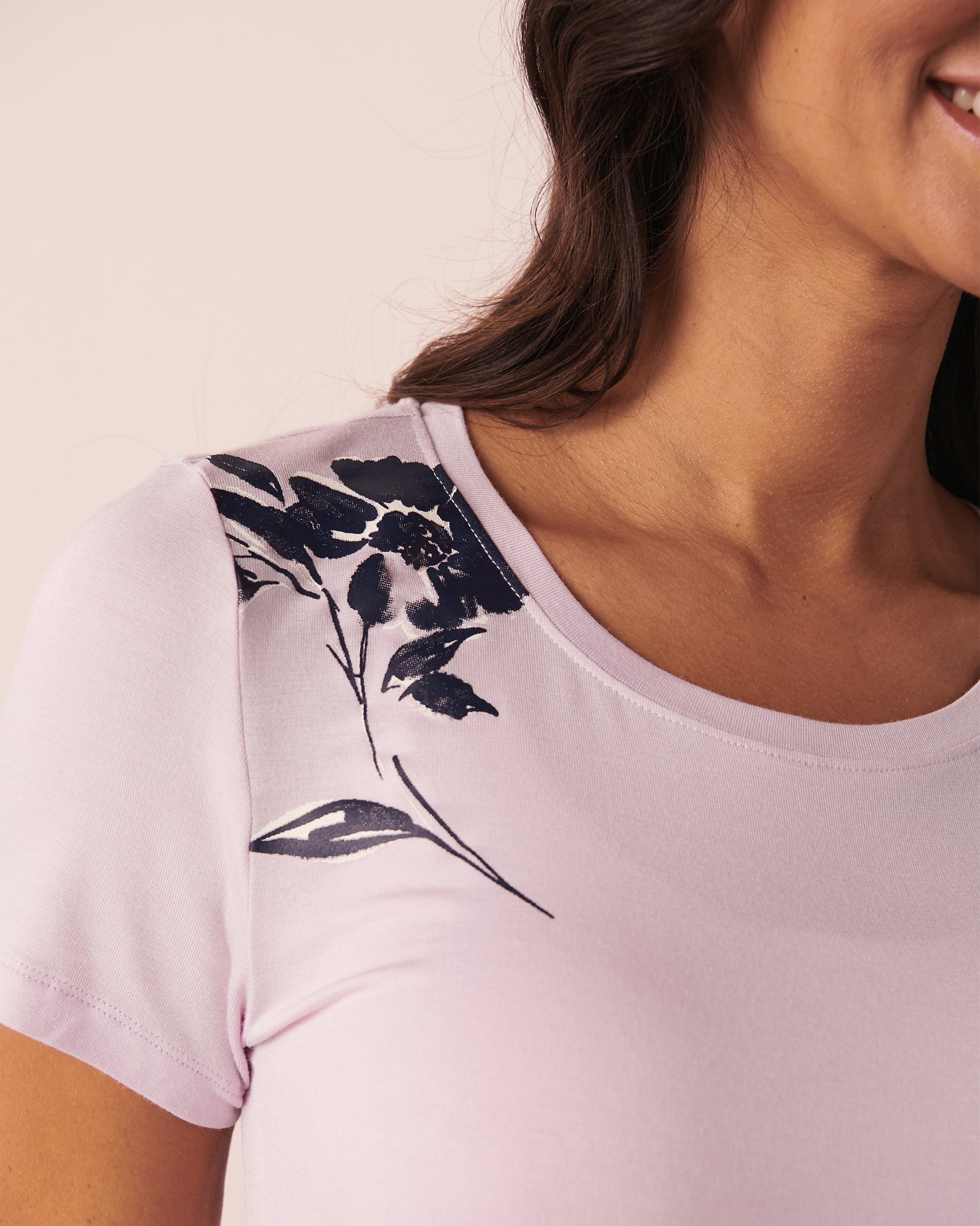LA VIE EN ROSE Soft Jersey Short Sleeve Sleepshirt Light lilac 40500263 - View3