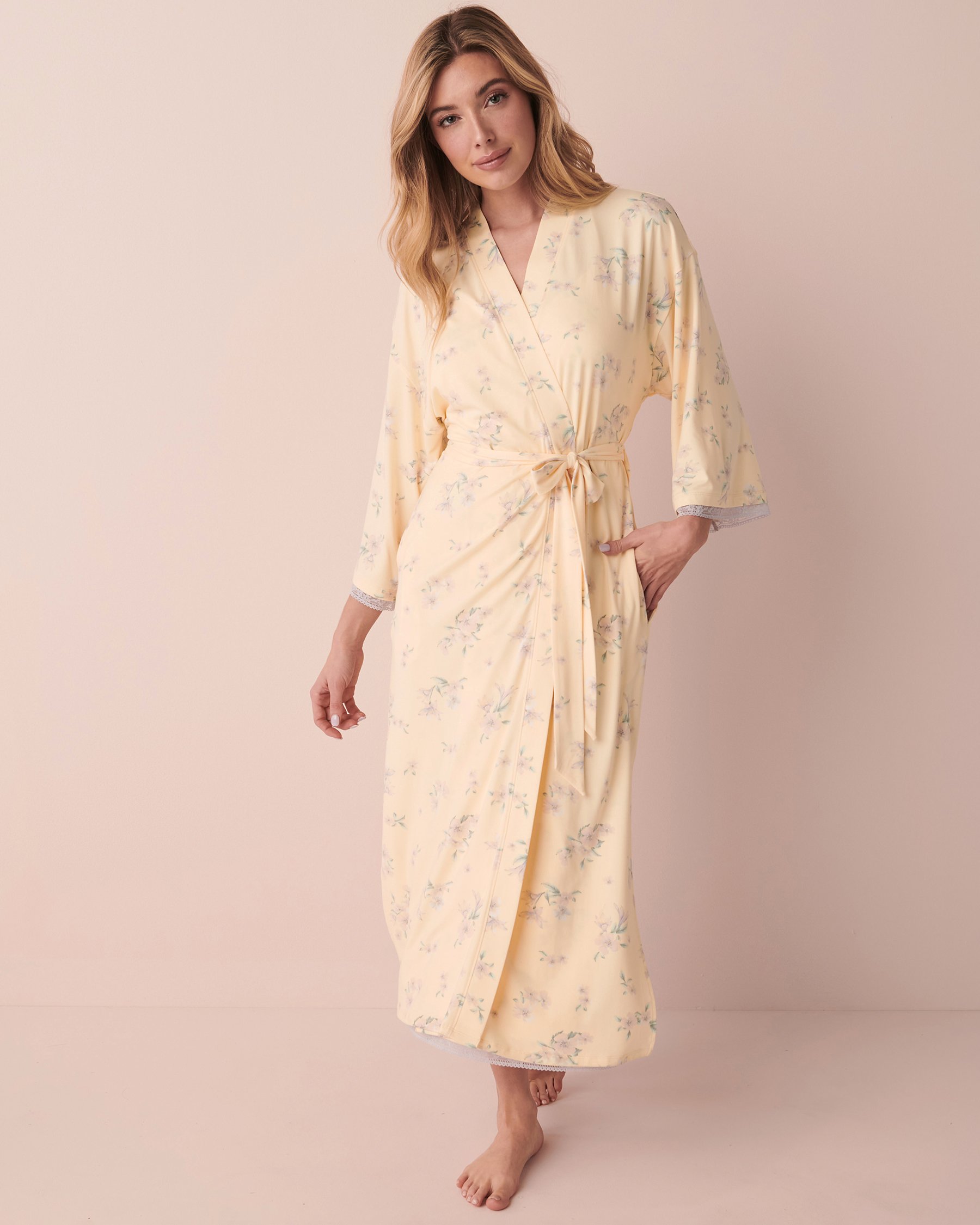 LA VIE EN ROSE Lace Trim Super Soft Long Kimono Yellow floral 40600125 - View2
