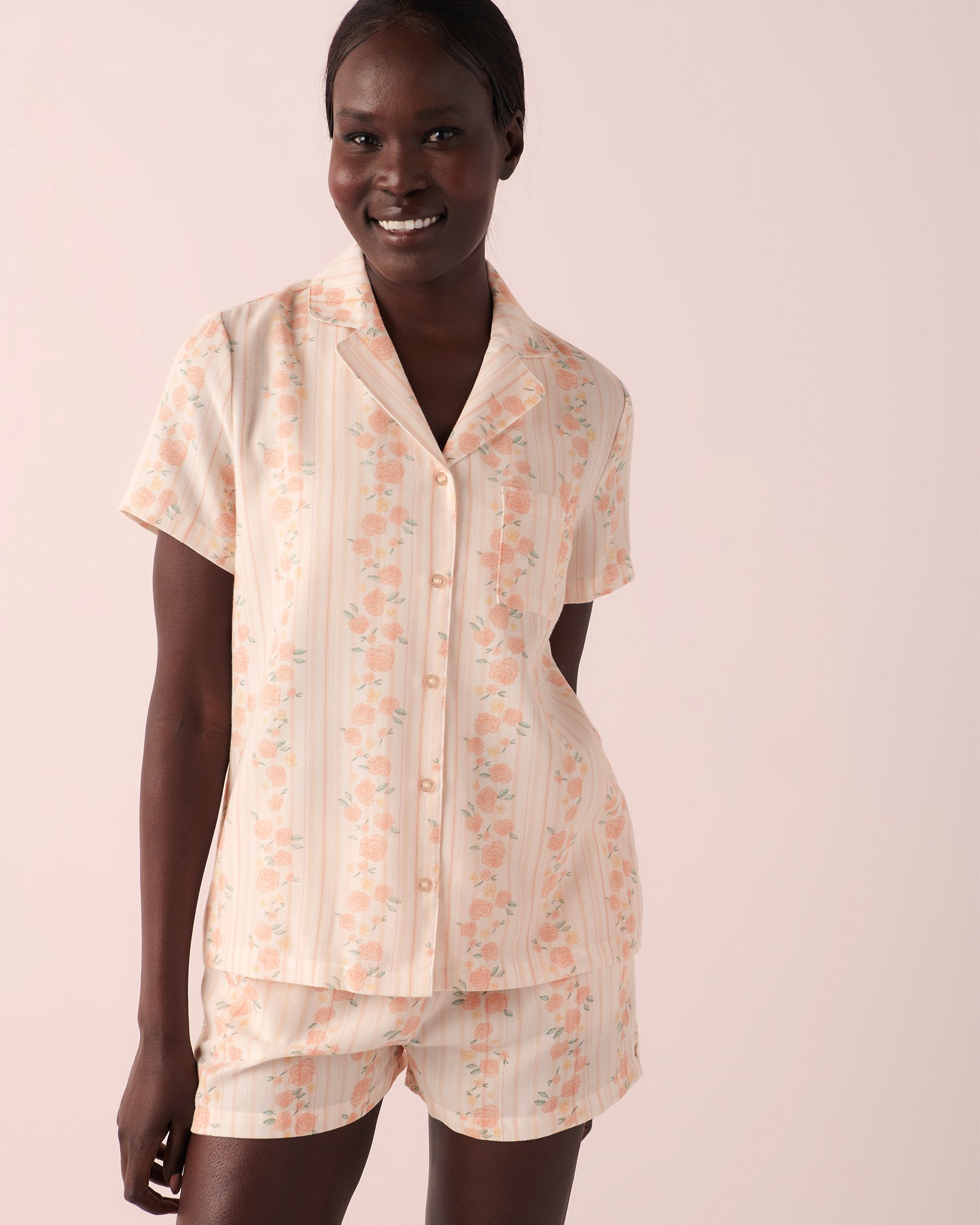 LA VIE EN ROSE Printed Short Sleeve Button-down Shirt Floral stripes 40100411 - View3