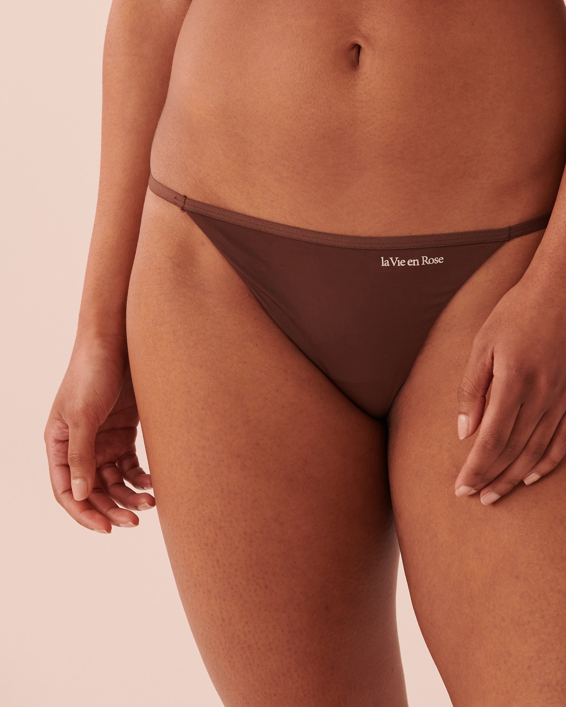 LA VIE EN ROSE Culotte string microfibre Café velouté 20200294 - Voir1