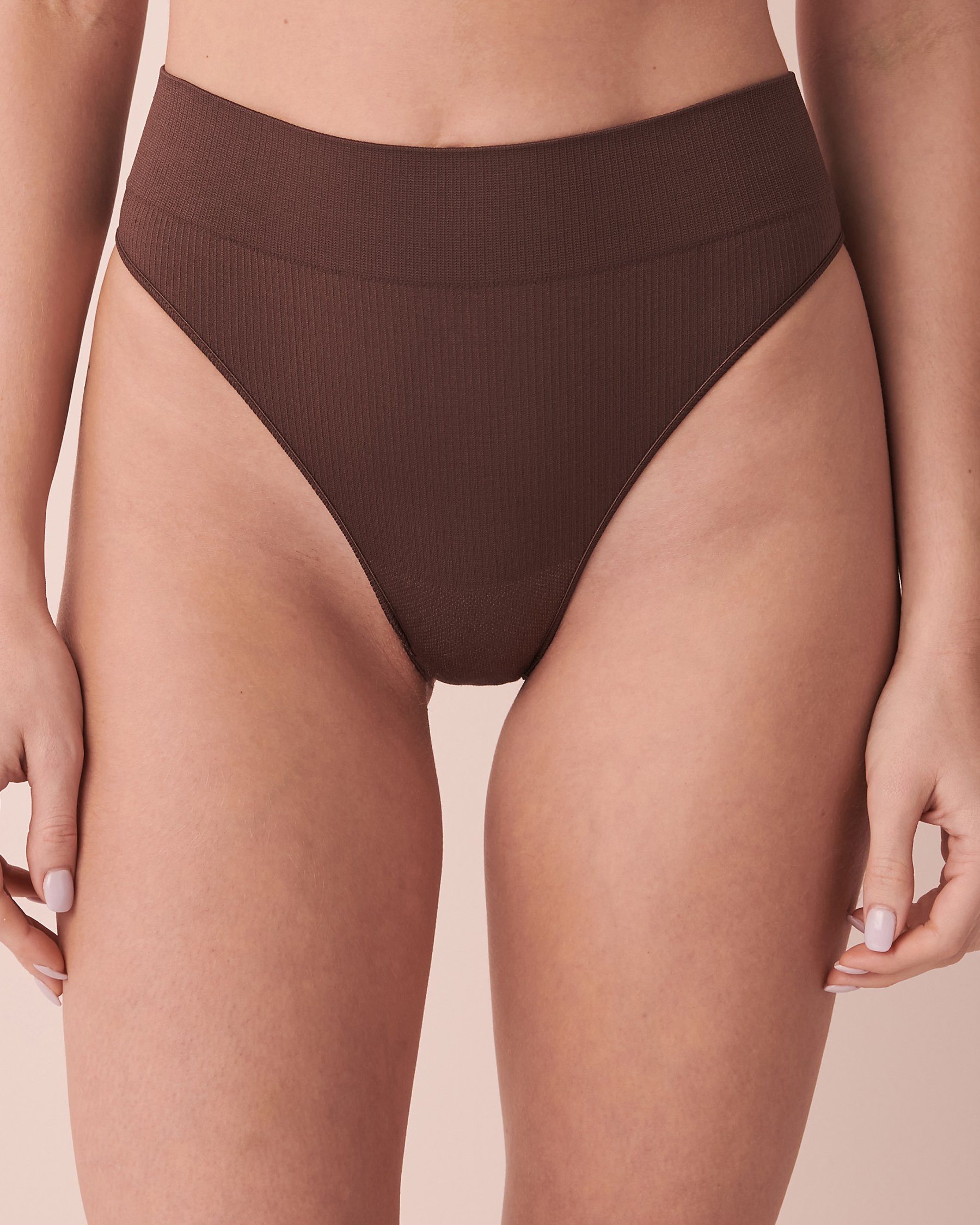 LA VIE EN ROSE Ribbed High Waist Brazilian Panty Smooth coffee 20200299 - View1