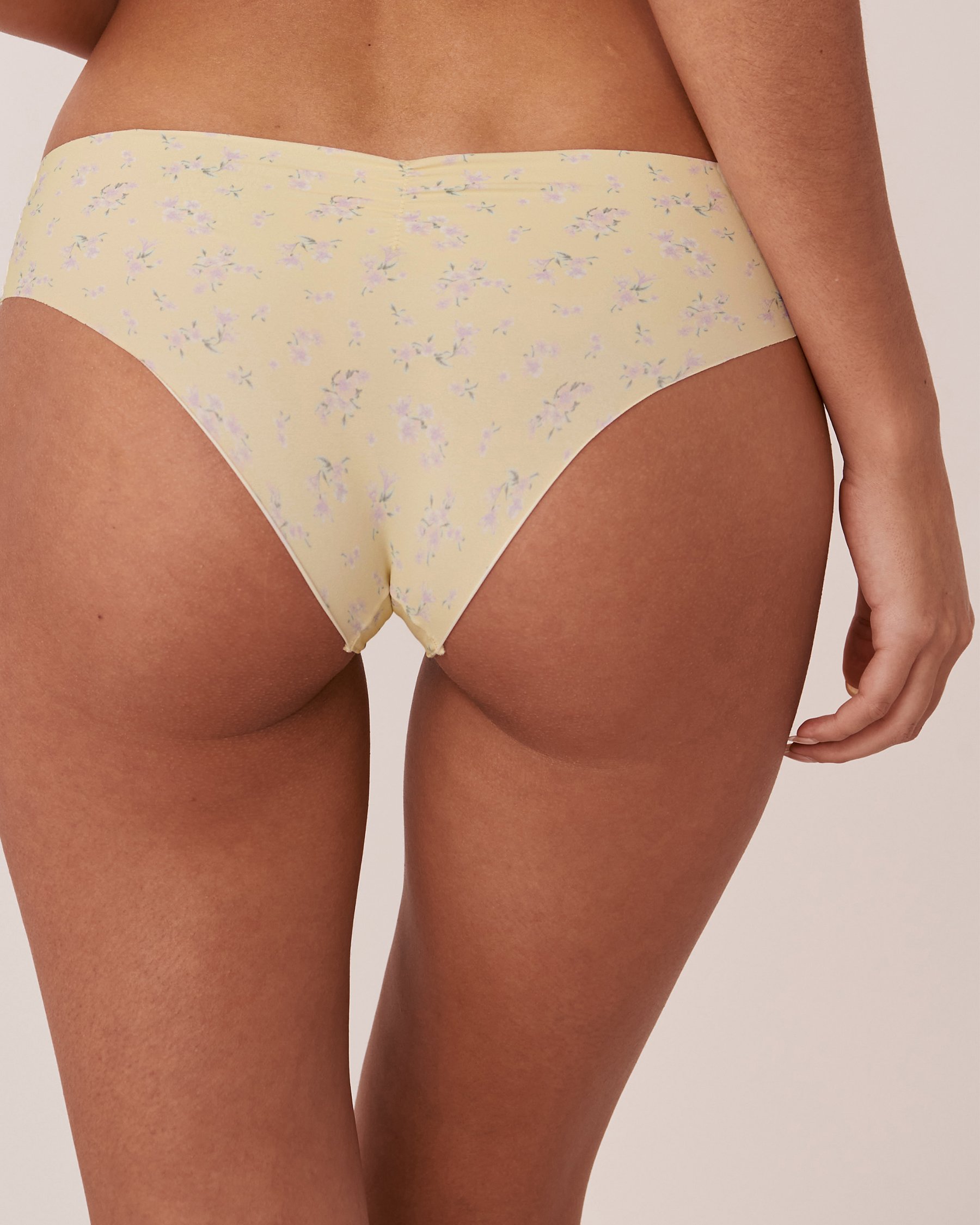 LA VIE EN ROSE Microfiber No-show Cheeky Panty Yellow floral 20200324 - View2