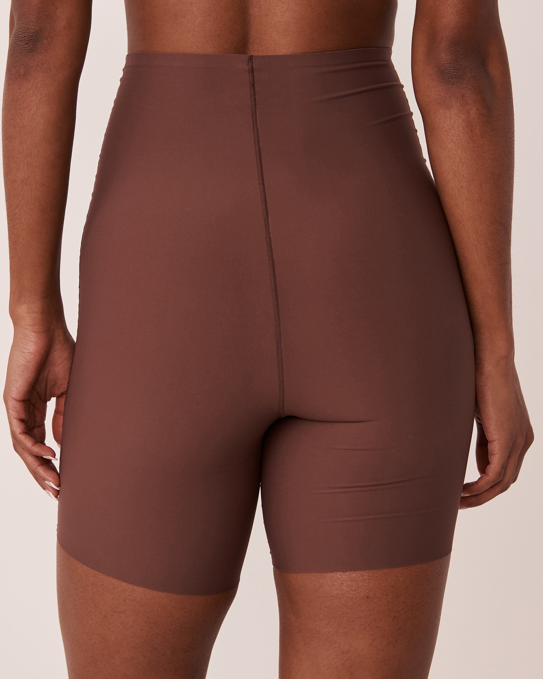 LA VIE EN ROSE Short taille haute mi-cuisse maintien modéré en microfibre Café velouté 30200005 - Voir2