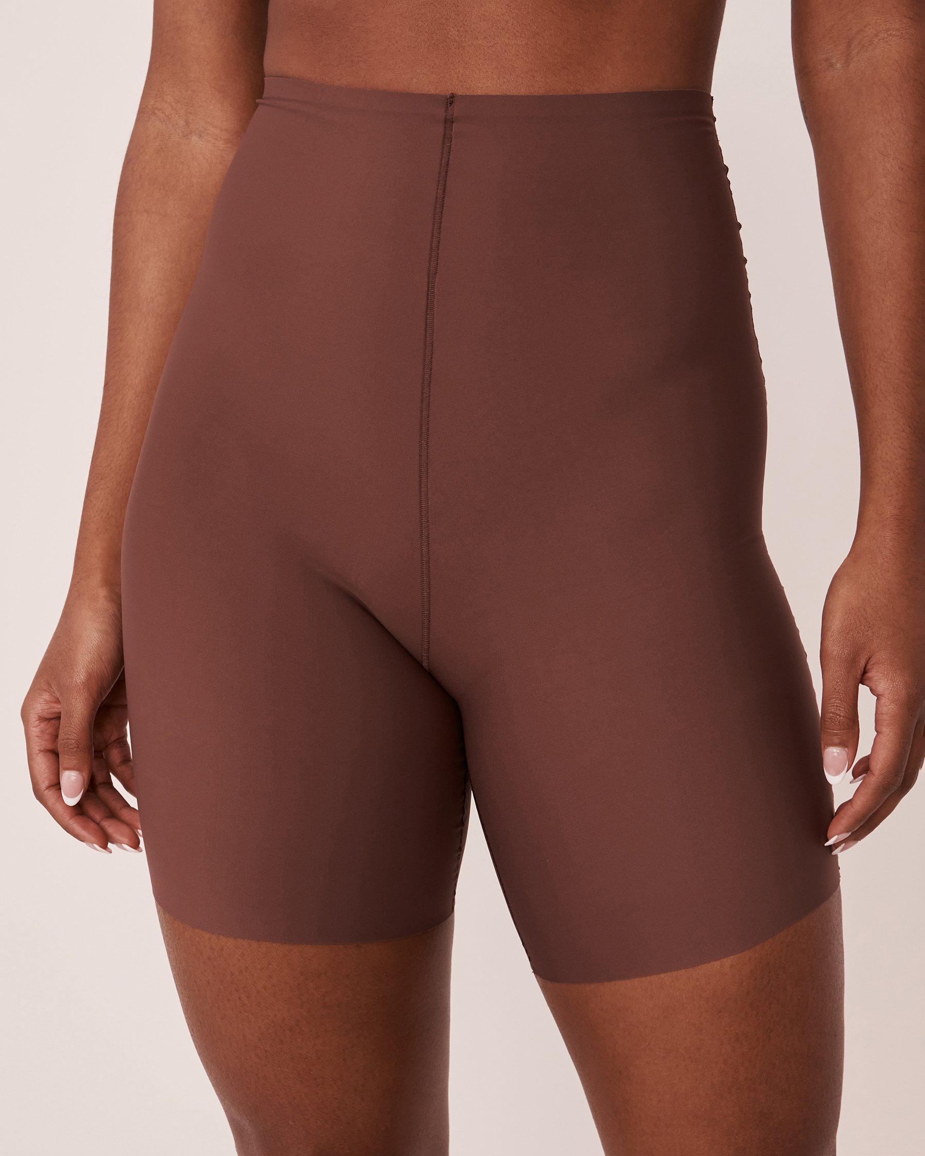 LA VIE EN ROSE Short taille haute mi-cuisse maintien modéré en microfibre Café velouté 30200005 - Voir3
