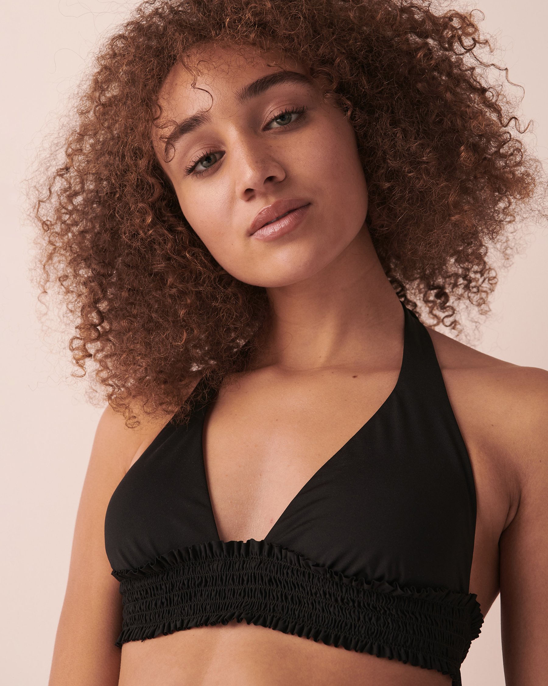 LA VIE EN ROSE AQUA SMOCKING Triangle Bikini Top Black 70100413 - View3