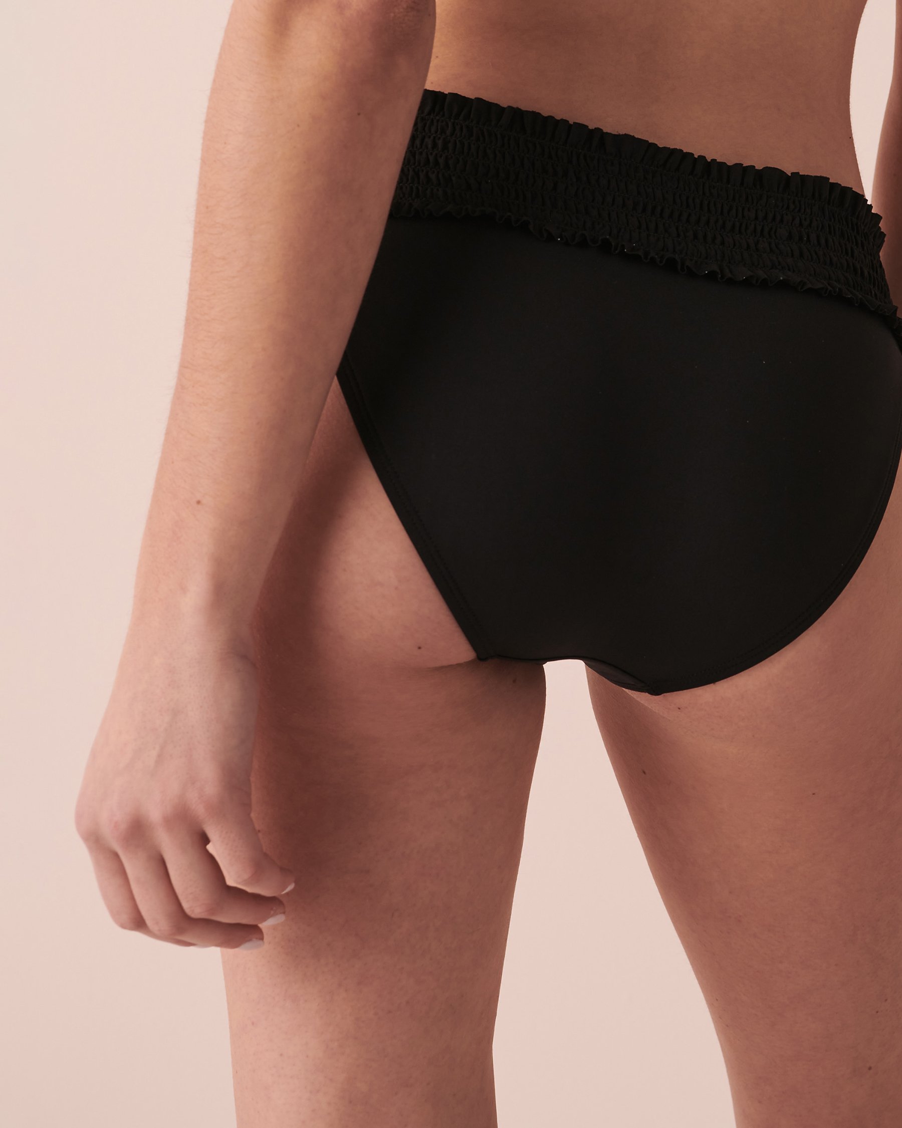 LA VIE EN ROSE AQUA SMOCKING Wide Waistband Bikini Bottom Black 70300381 - View2