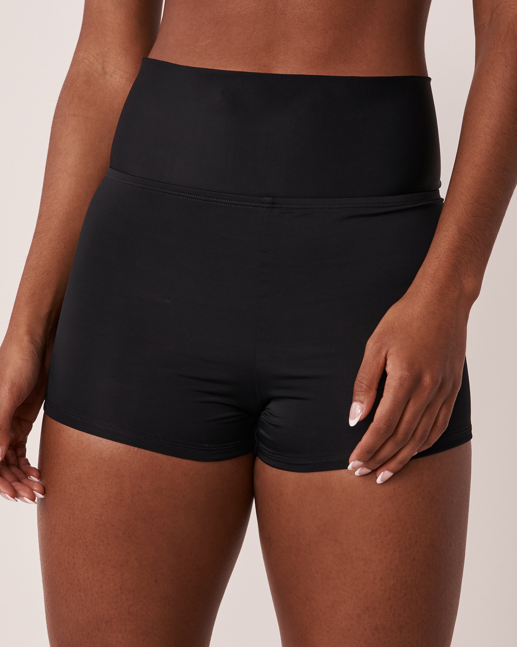 LA VIE EN ROSE AQUA SOLID High Waist Boyleg Bikini Bottom Black 70300405 - View2